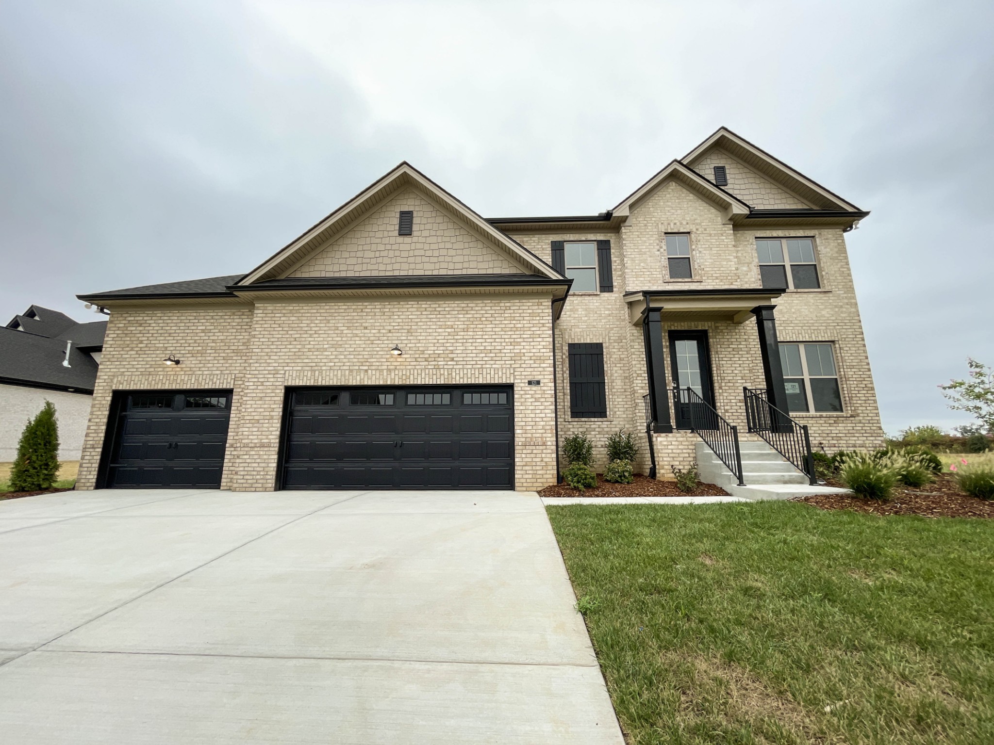 121 Harlinsdale Blvd Property Photo 1
