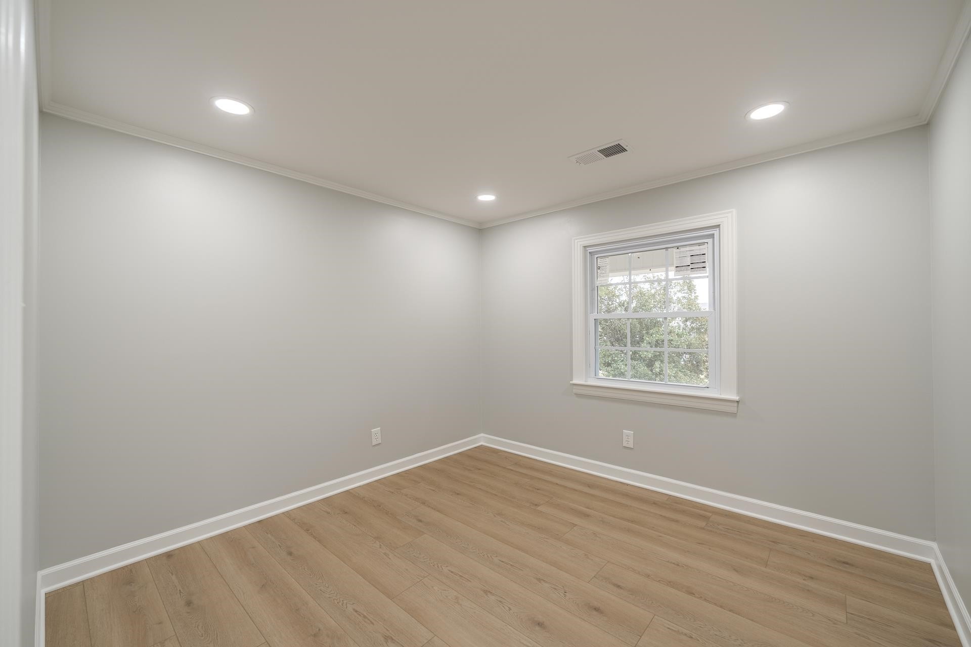 320 Morningside Cir Property Photo 33