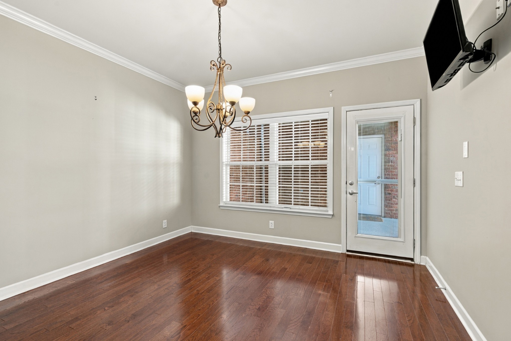 2148 Cason Ln Property Photo 10