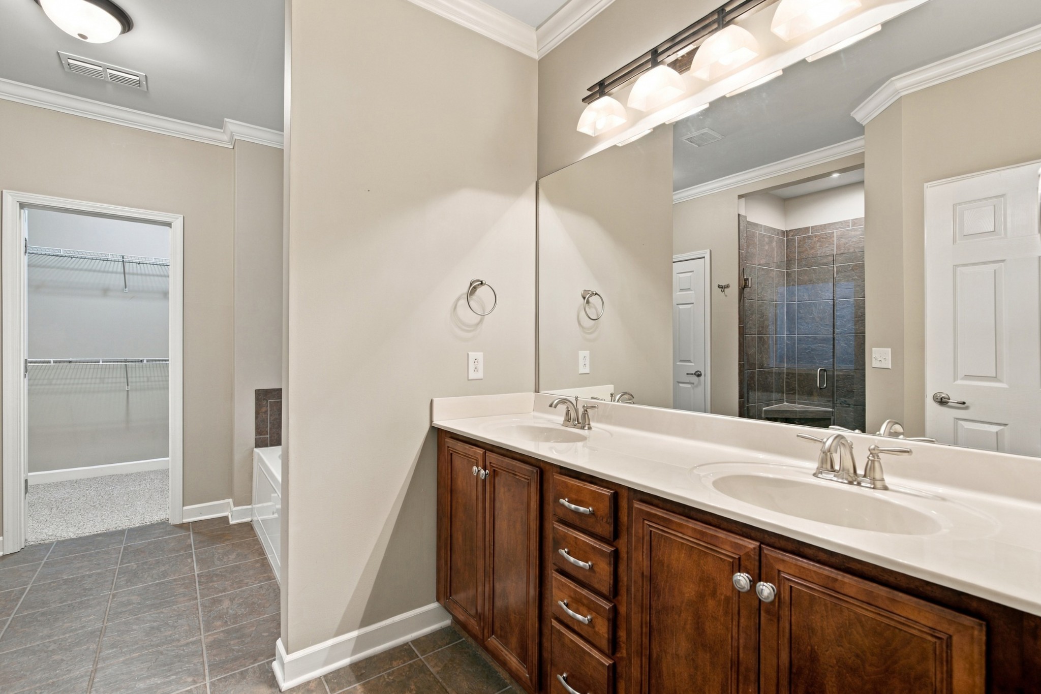 2148 Cason Ln Property Photo 14