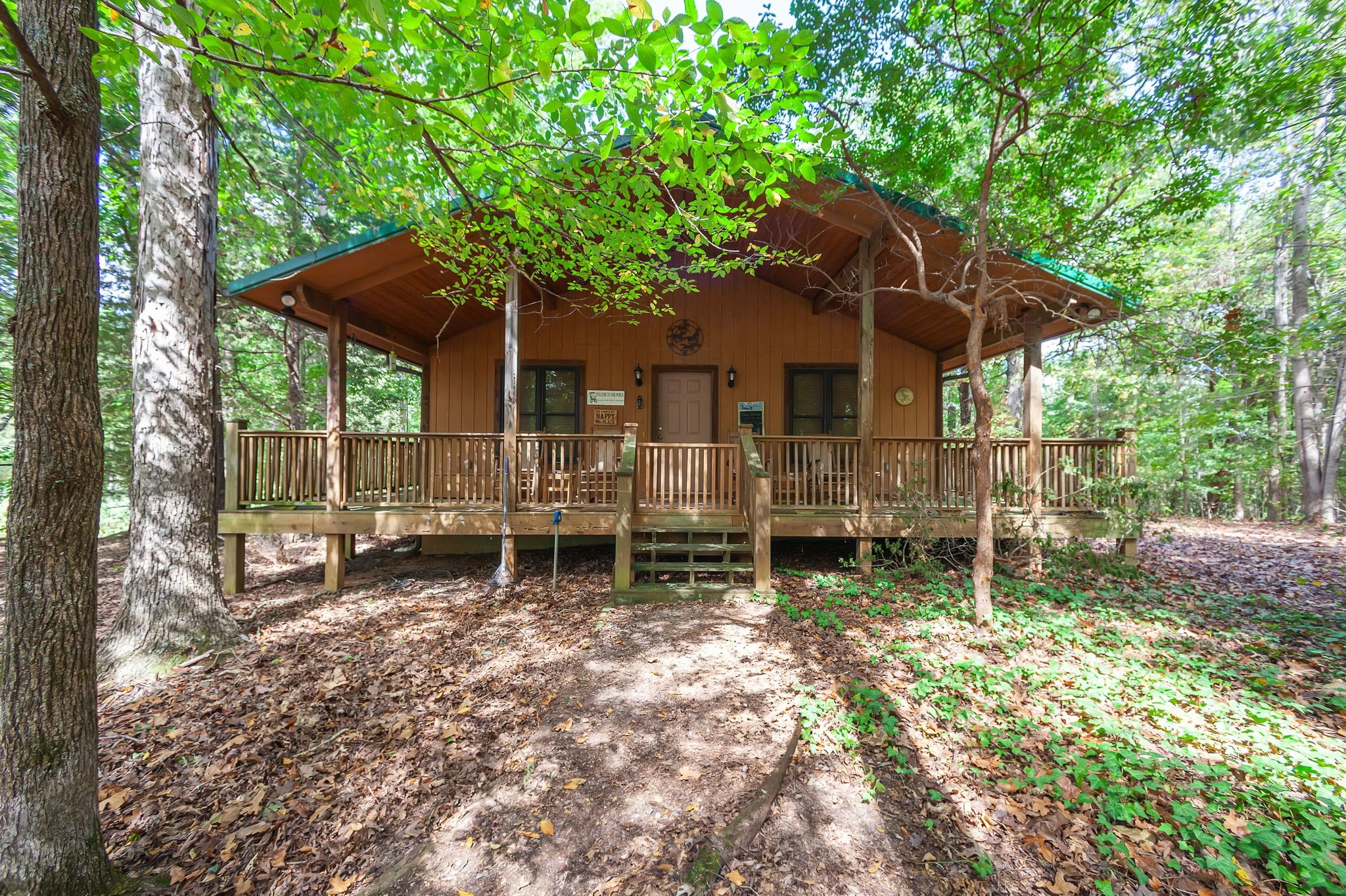 2082 Farmsville Rd Property Photo 1