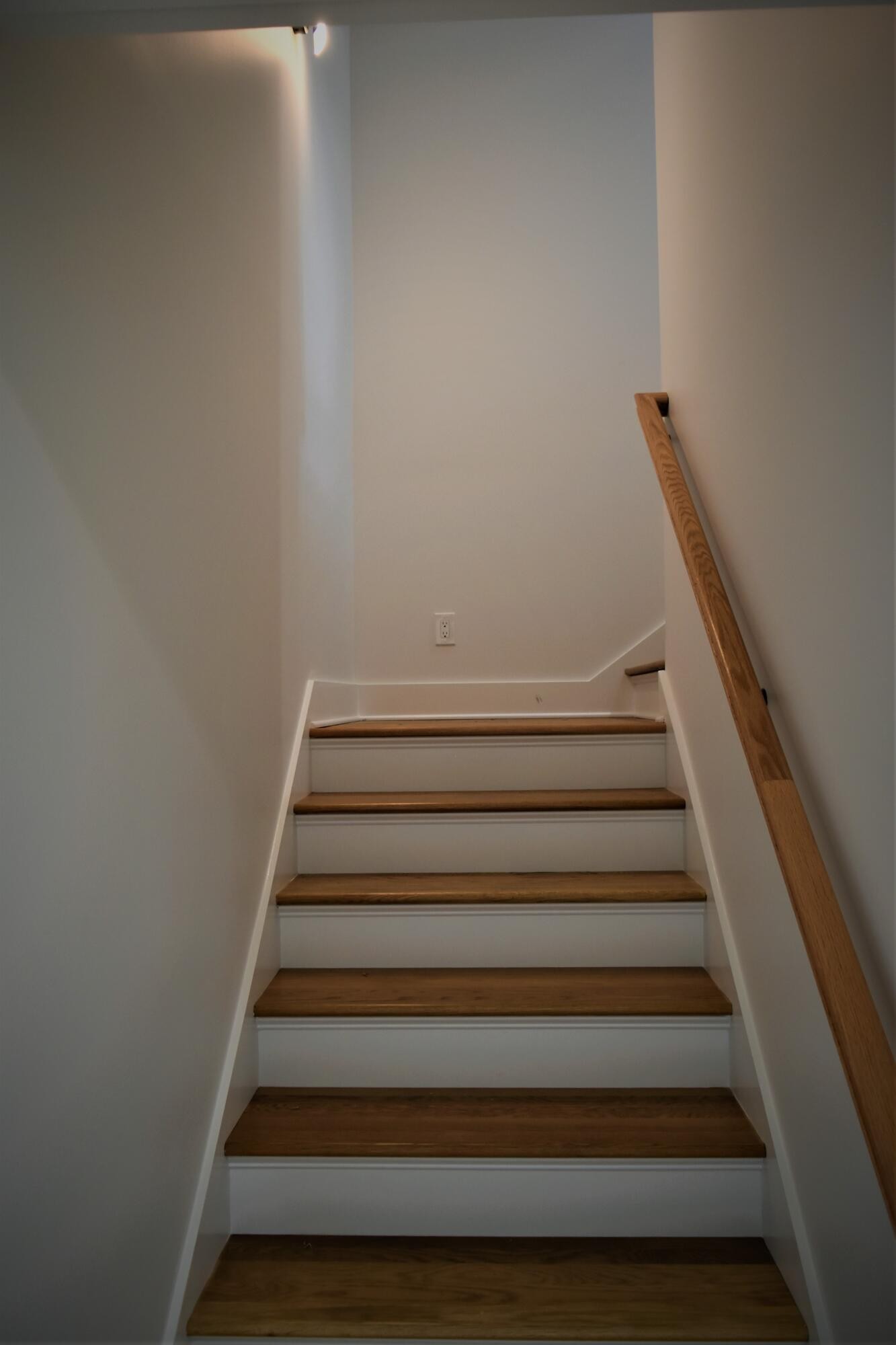 5032 Lakeside Lane, Ne Property Photo 22