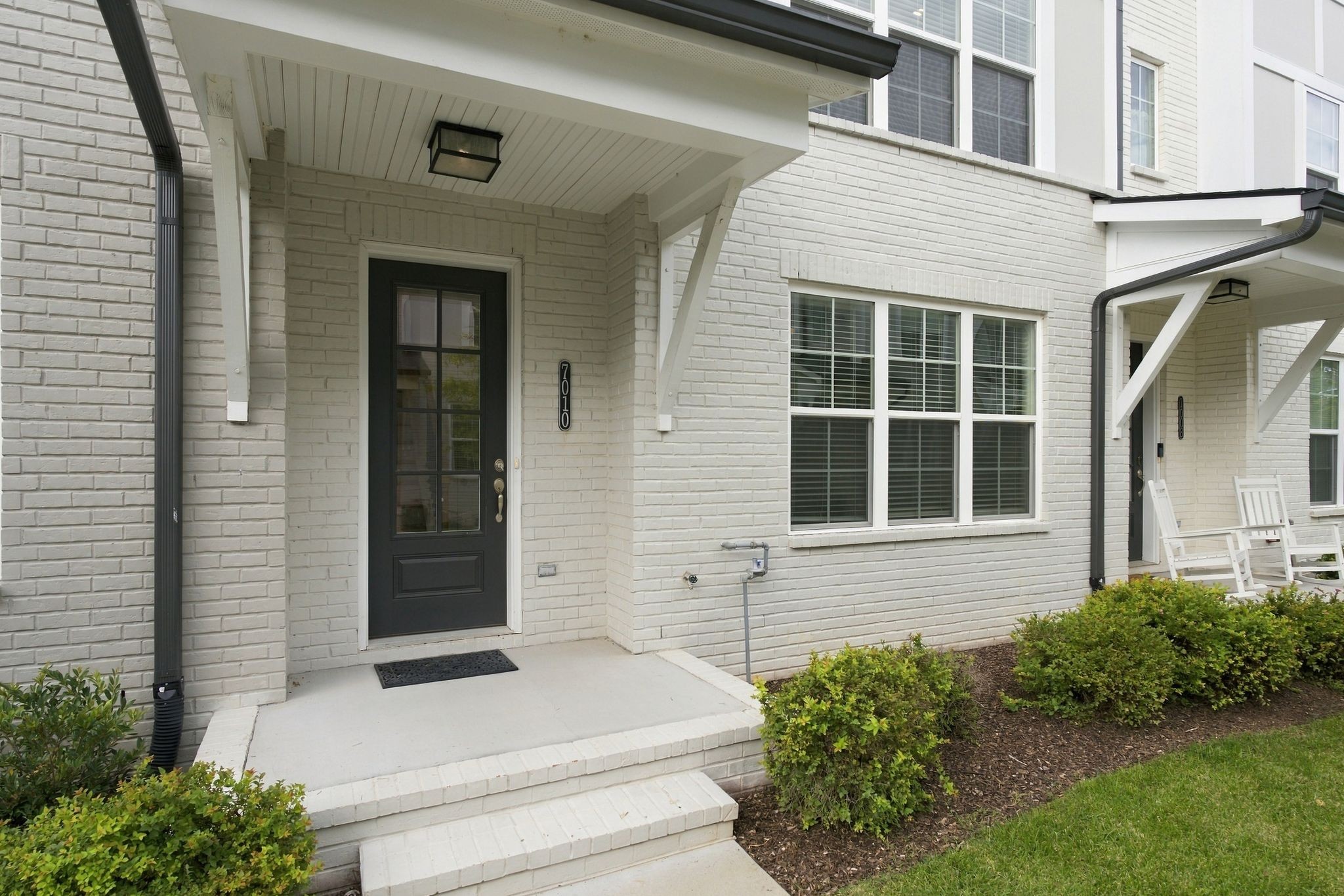 7010 Westside Cir
