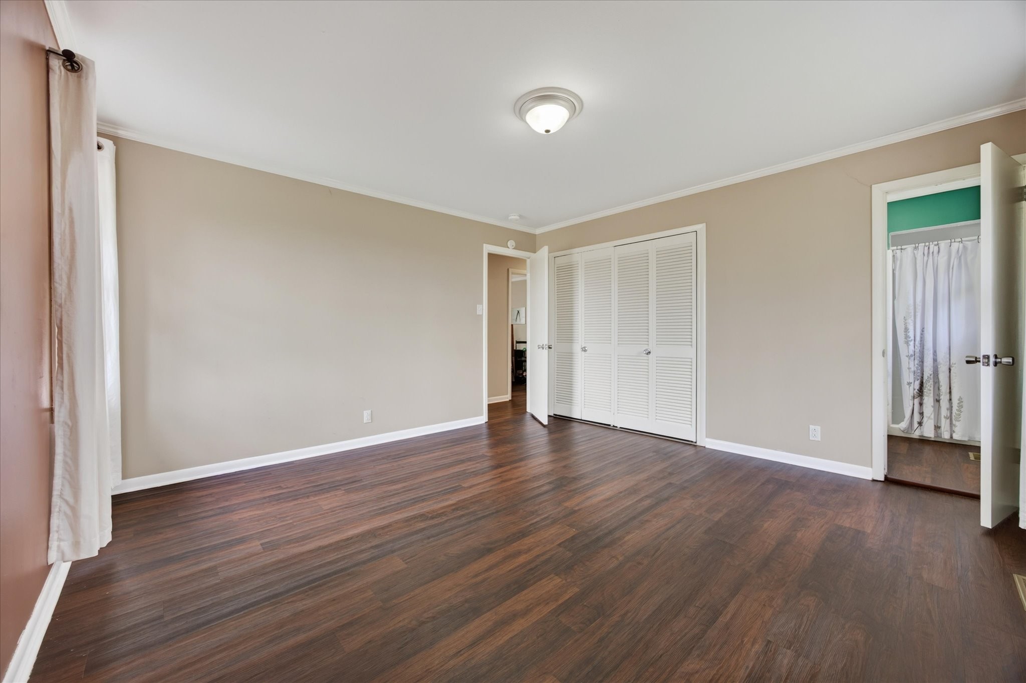 912 Beacon Dr Property Photo 39