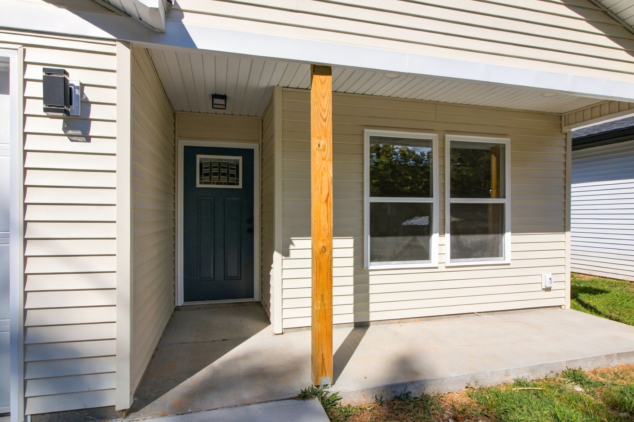 30 Warren St Property Photo 28