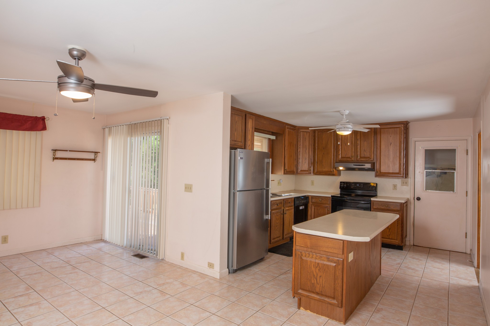 104 Chiroc Rd Property Photo 5
