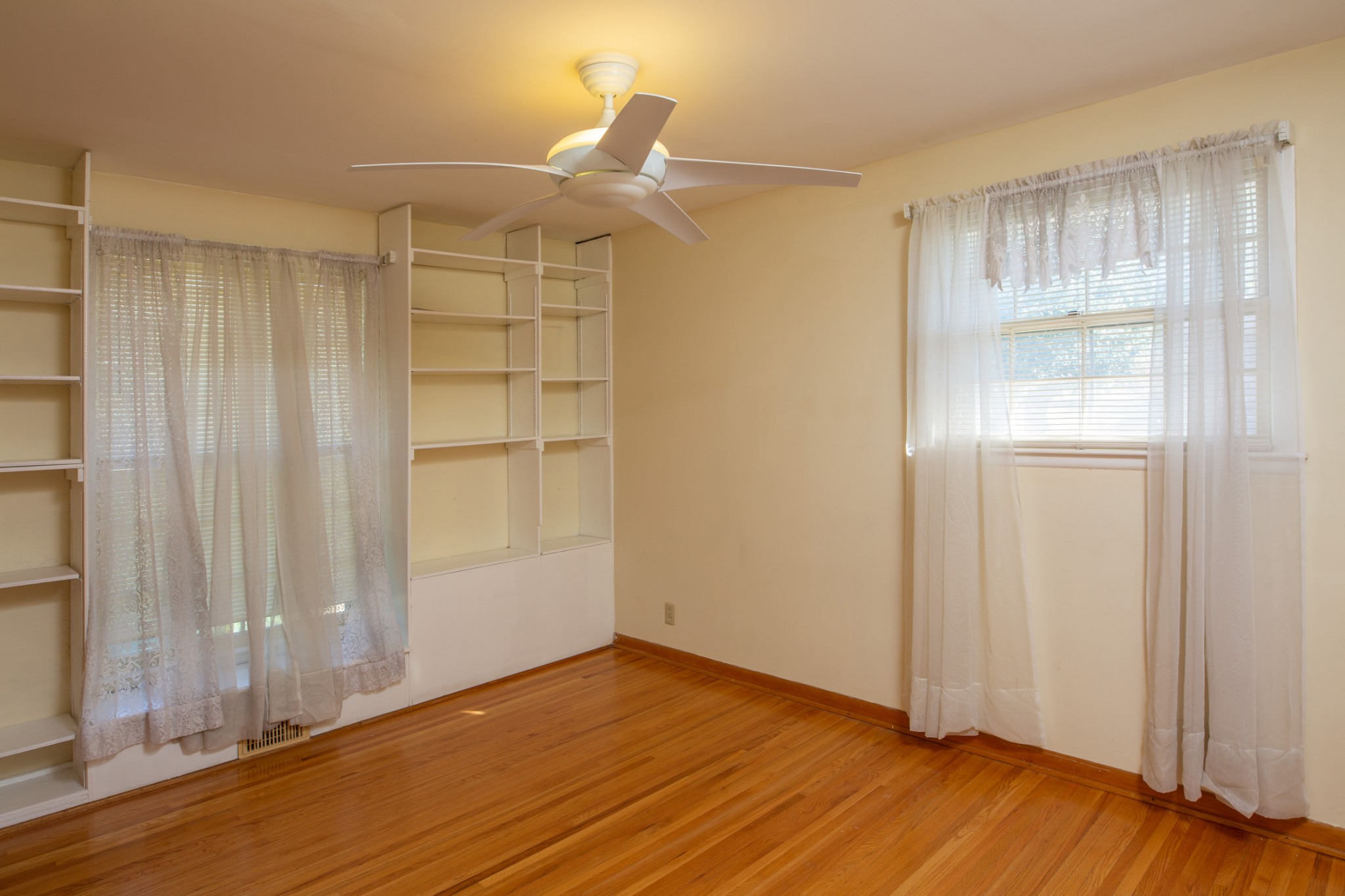 104 Chiroc Rd Property Photo 9