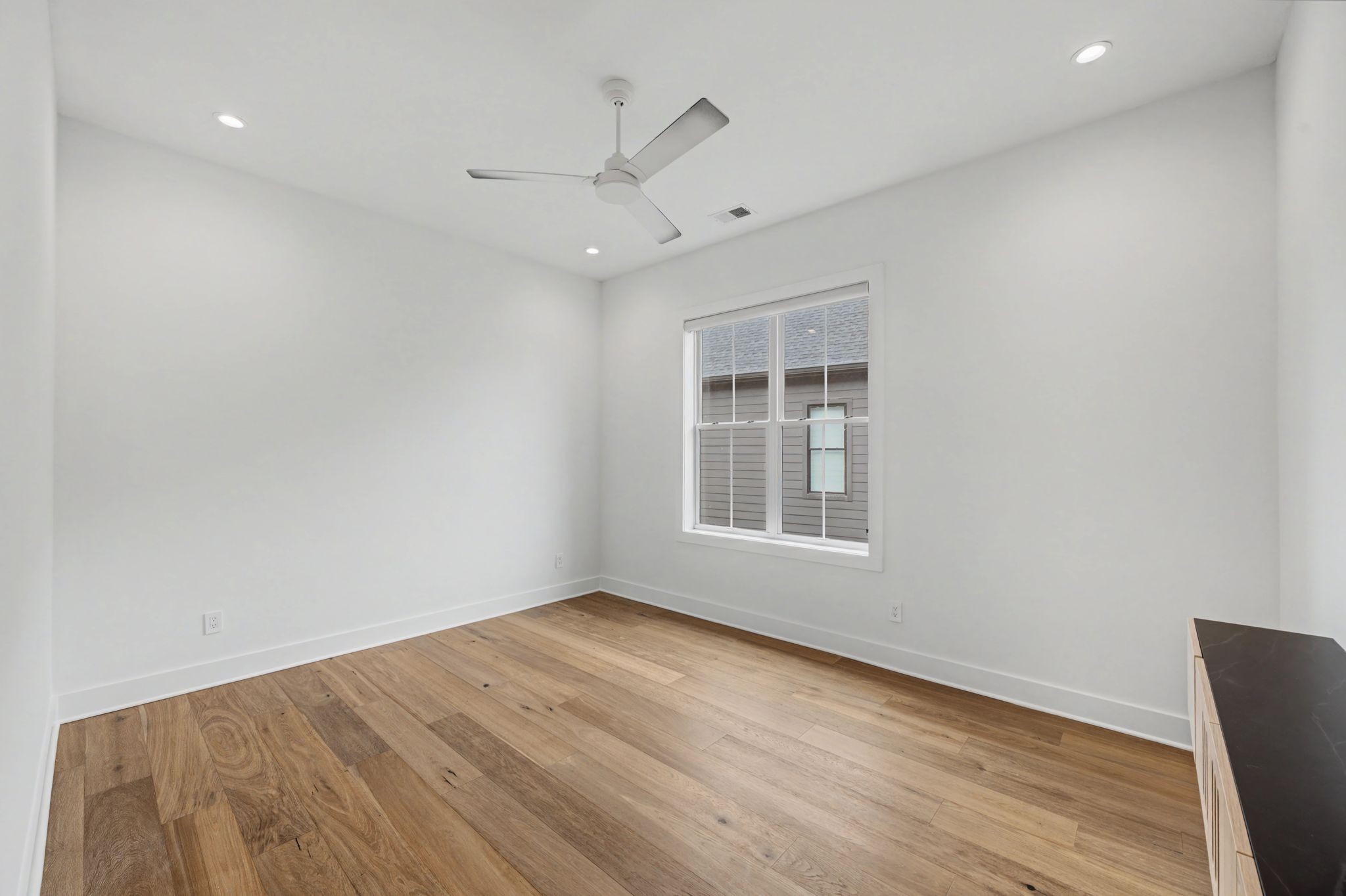 6412a Premier Dr Property Photo 26