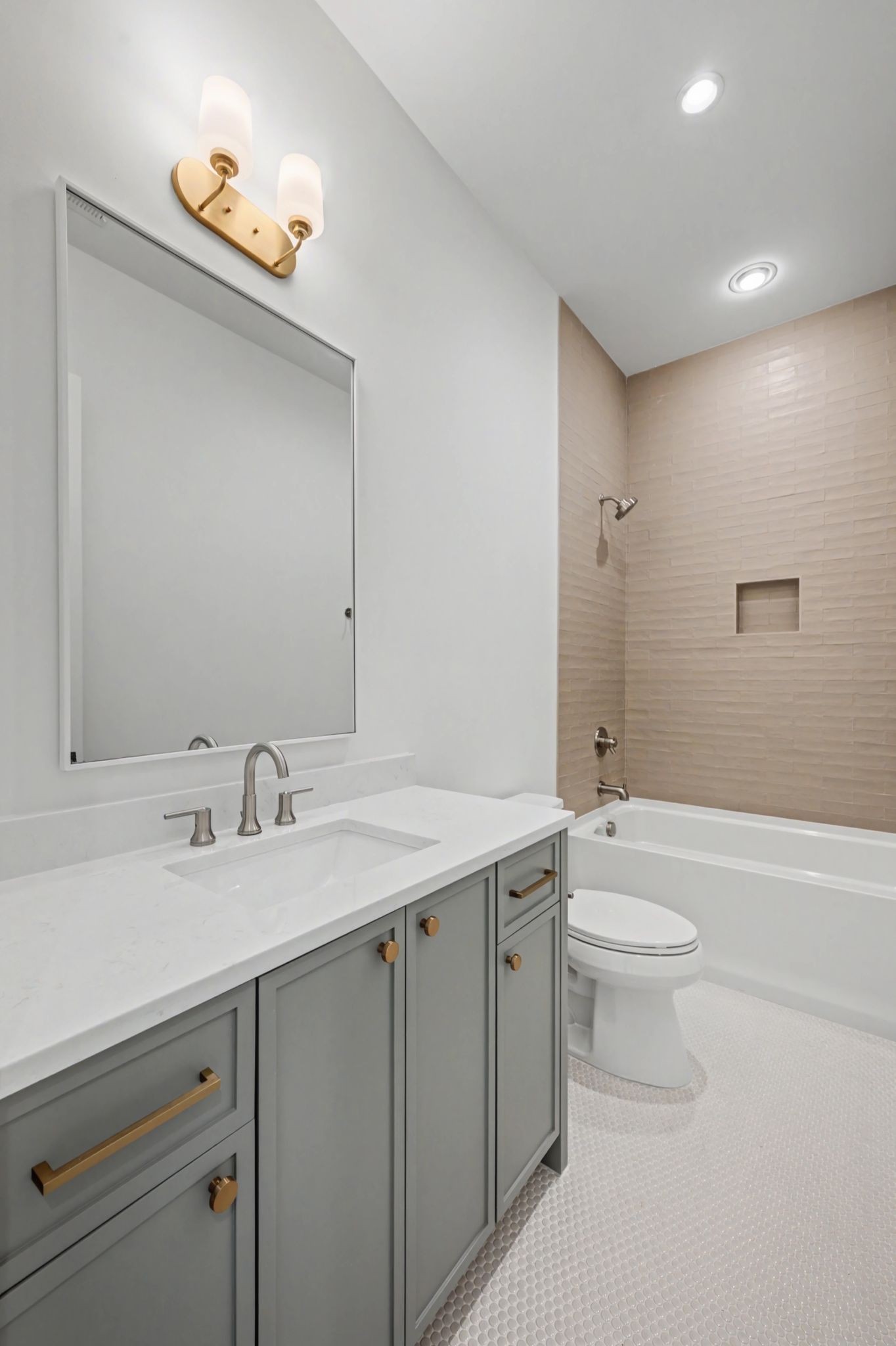 6412a Premier Dr Property Photo 27