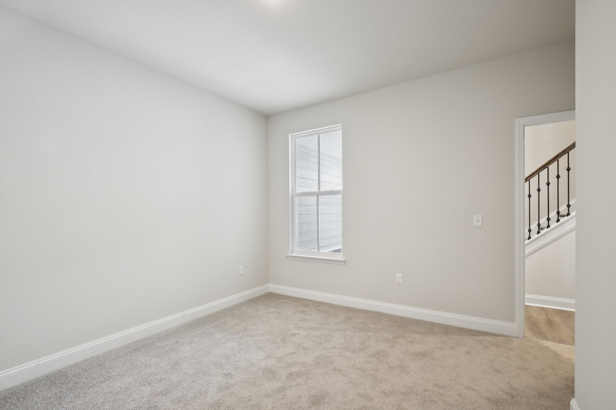 521 Stonehaus Crossing Property Photo 15