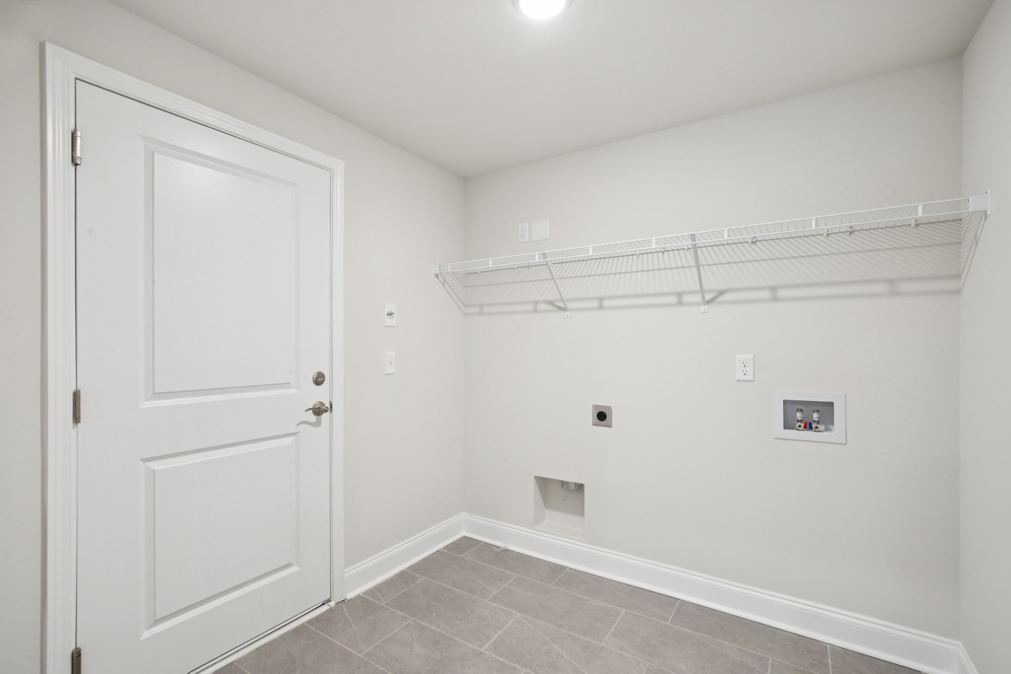 521 Stonehaus Crossing Property Photo 19