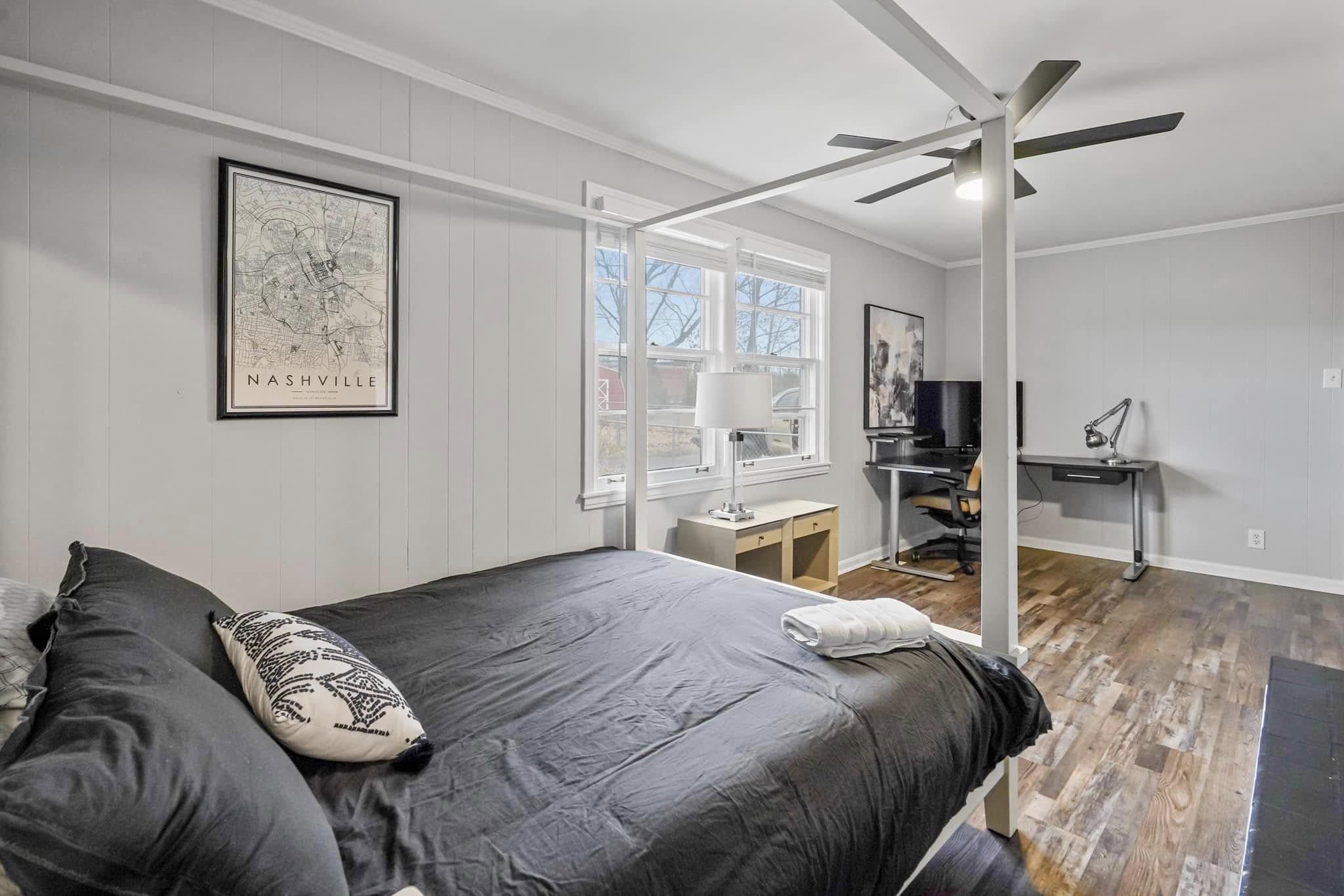 4 Bond St Property Photo 13