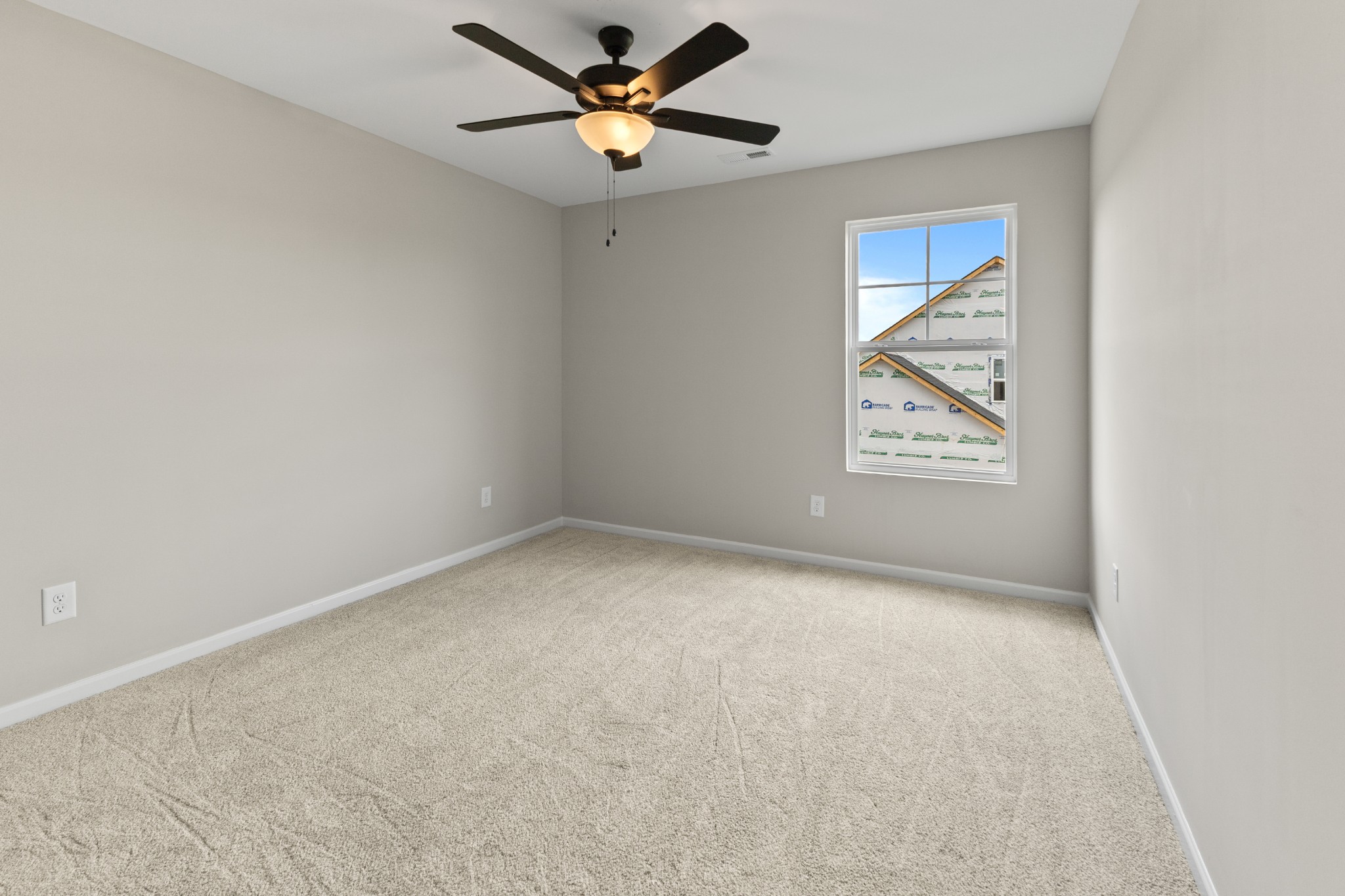 2142 Powell Ln Property Photo 22