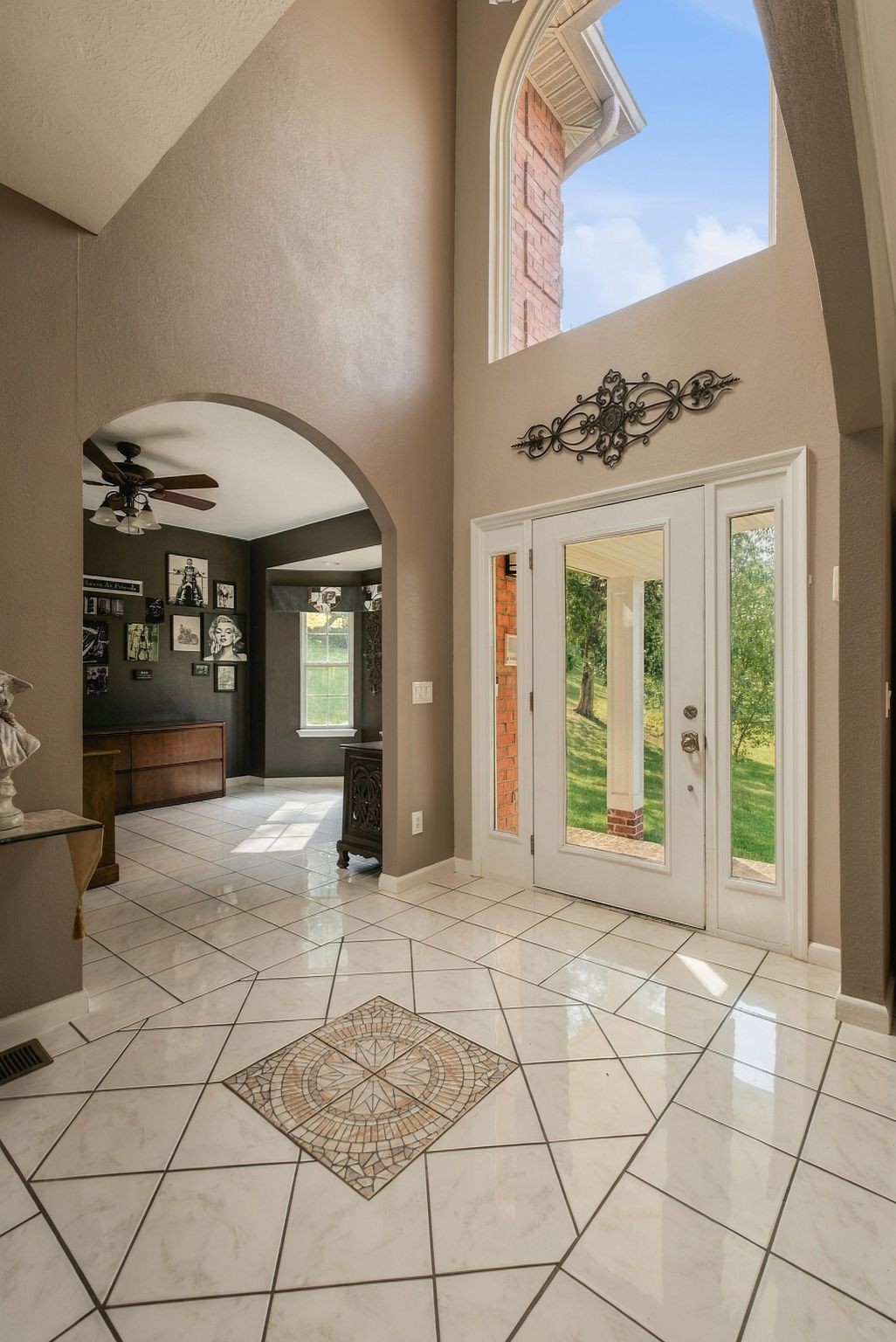 5839 Hickory Ridge Rd Property Photo 6