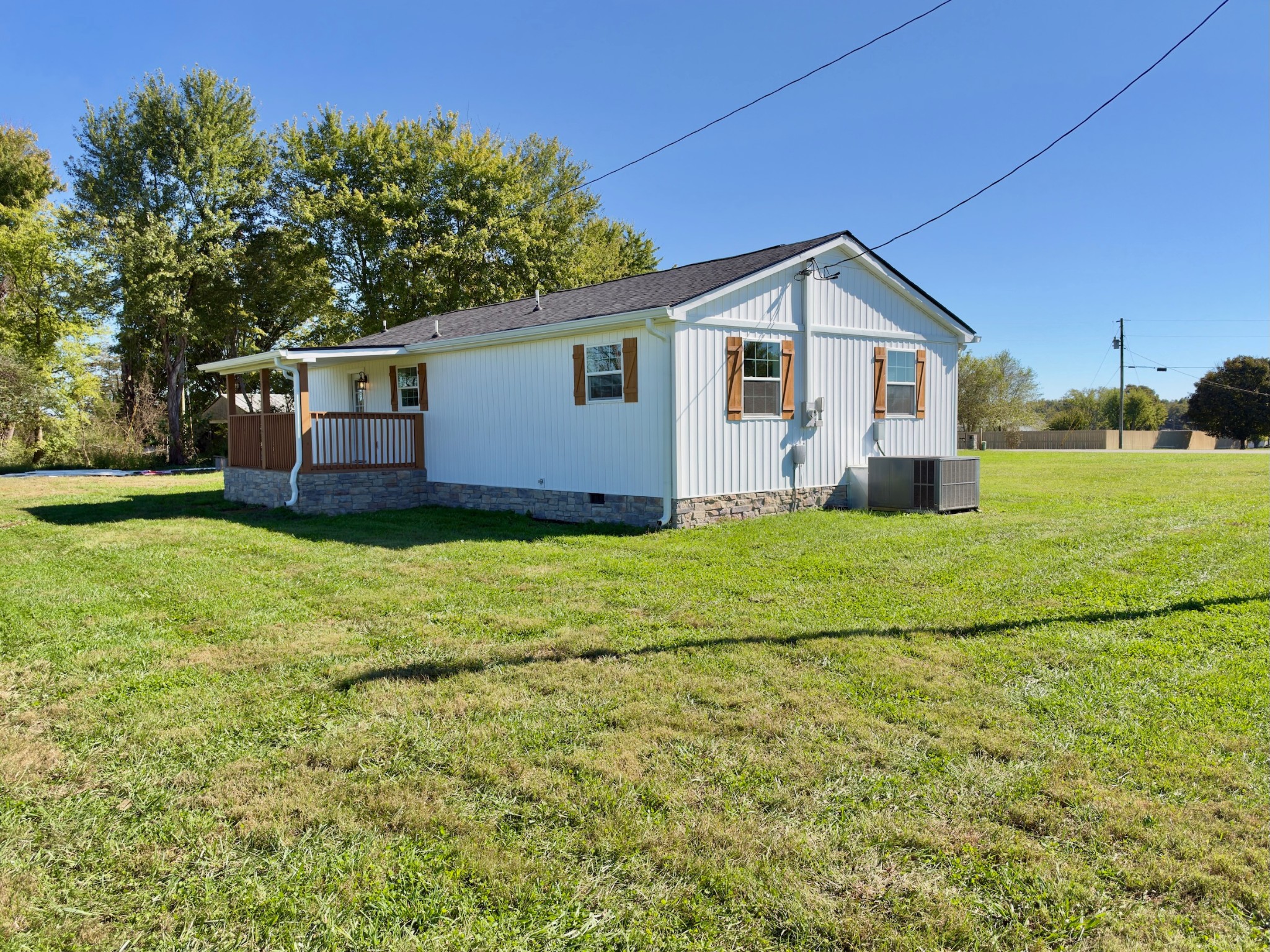 66 Spry Rd Property Photo 4