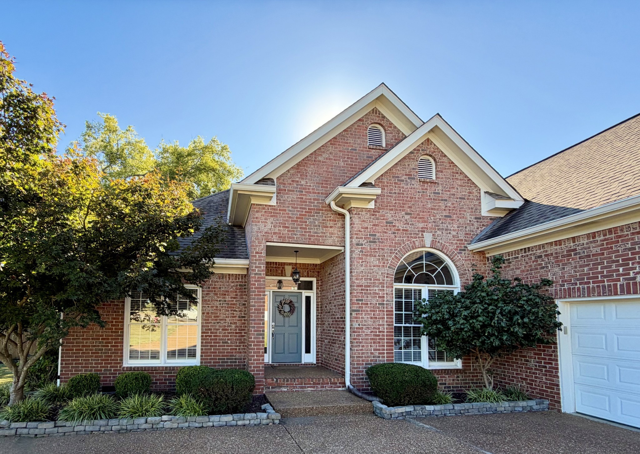 2601 Thames Ct Property Photo 1