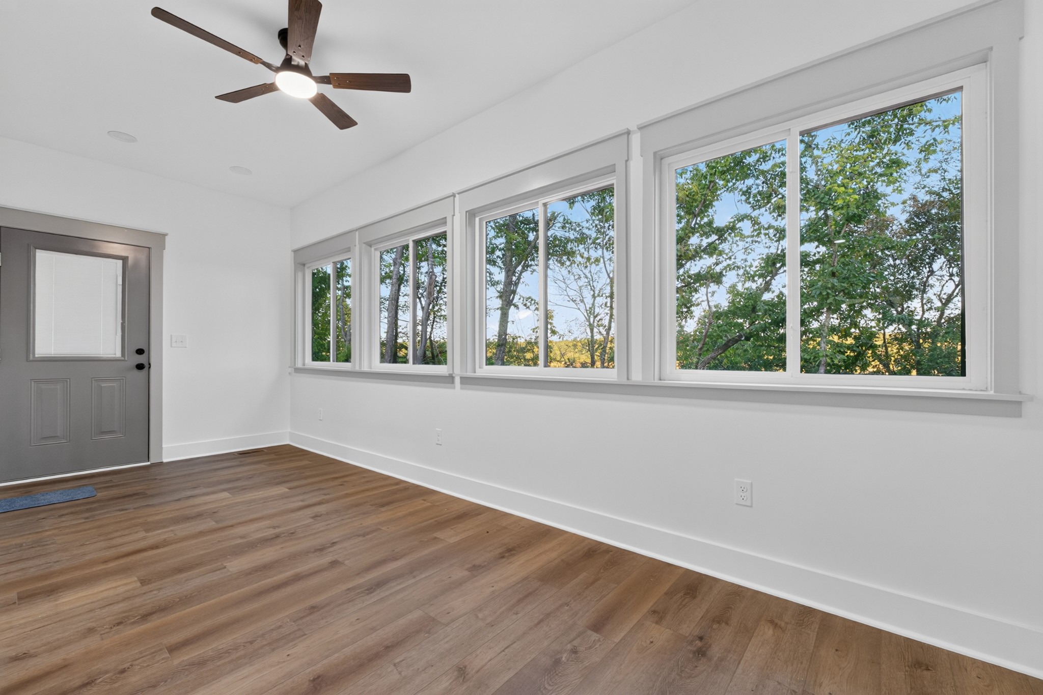 1734 Ridge Cliff Dr Property Photo 26