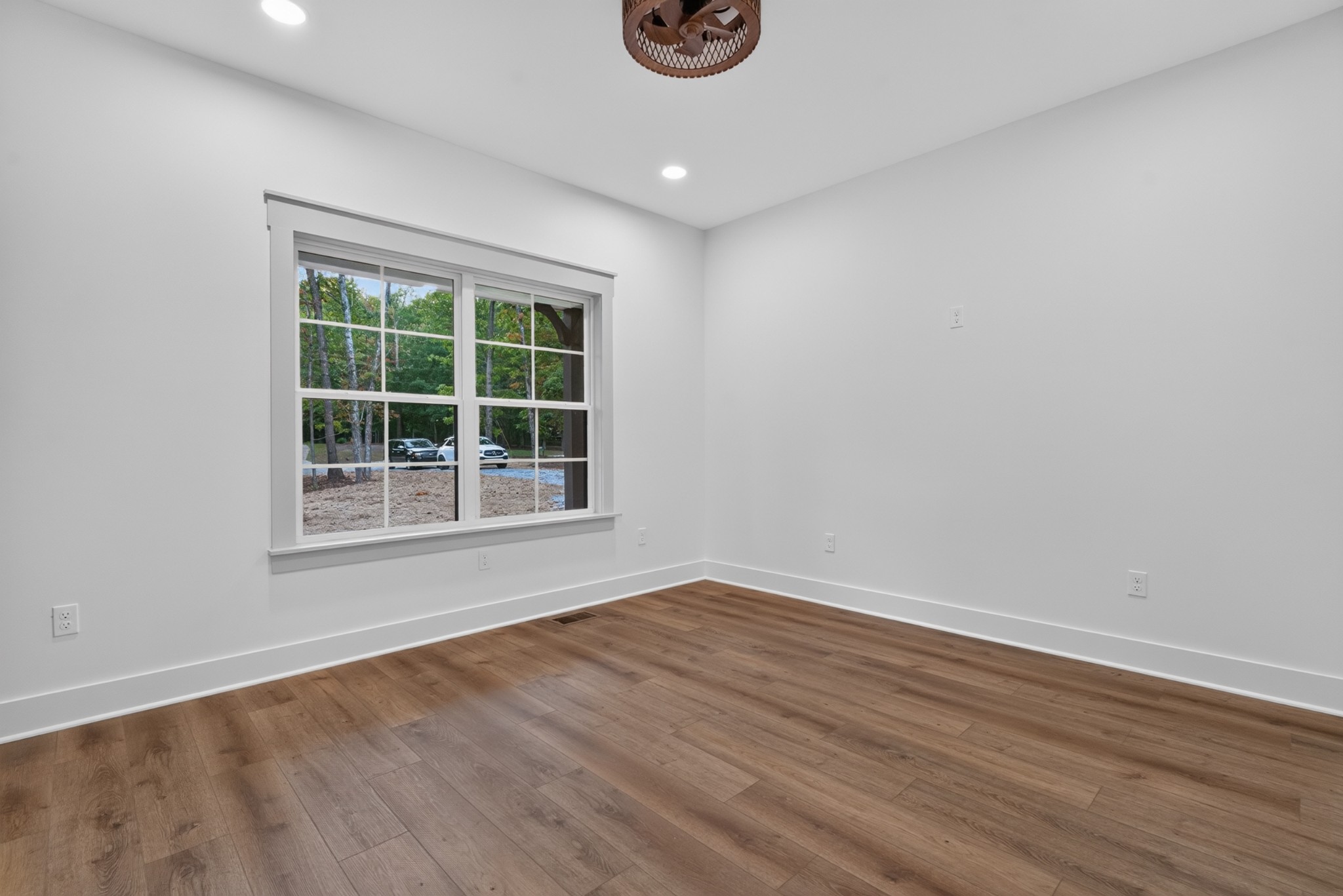 1734 Ridge Cliff Dr Property Photo 32