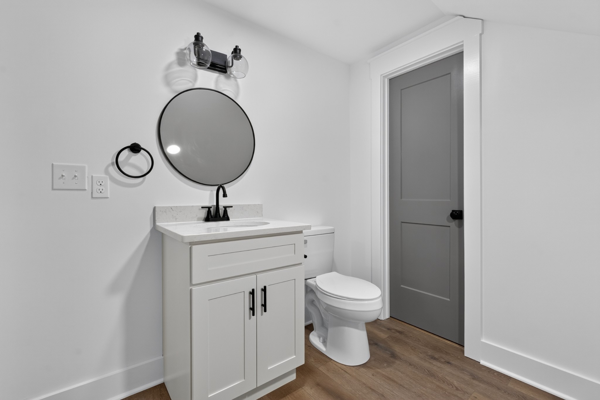 1734 Ridge Cliff Dr Property Photo 40