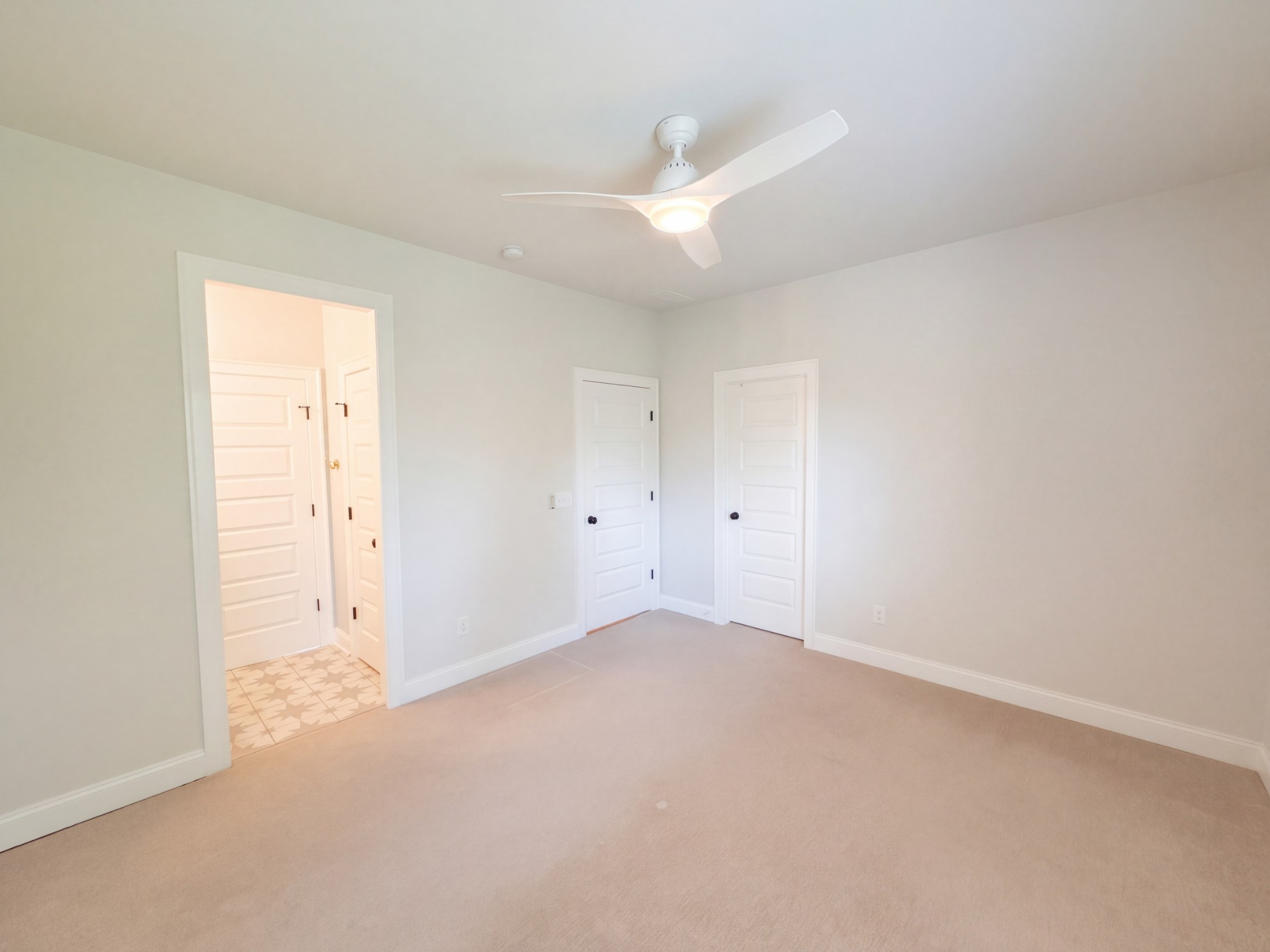 3241 Chase Point Dr Property Photo 10