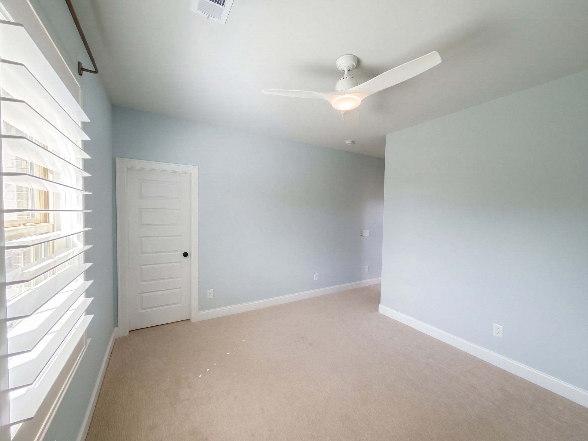 3241 Chase Point Dr Property Photo 12