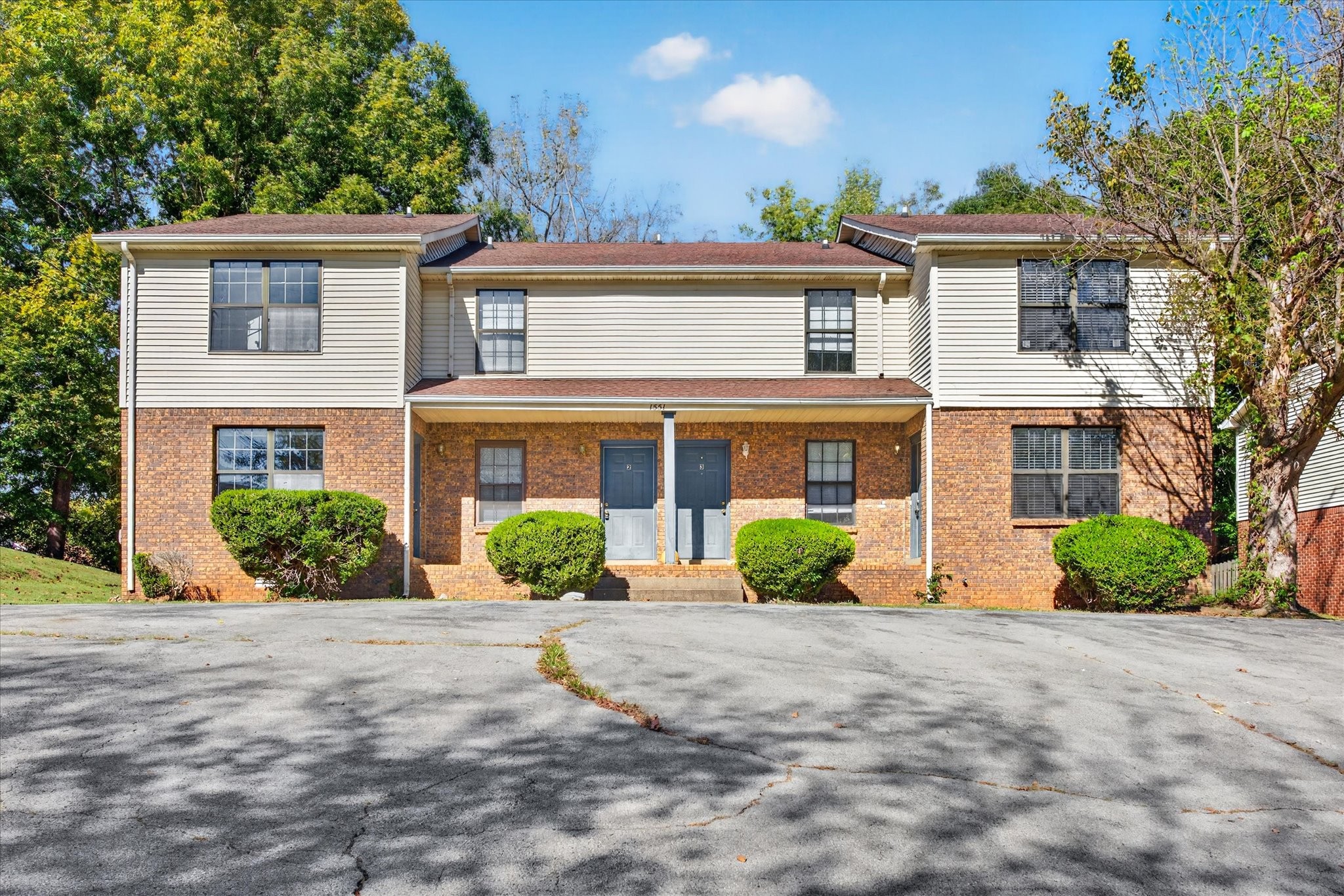 1551 E Knollwood Circle Property Photo 1