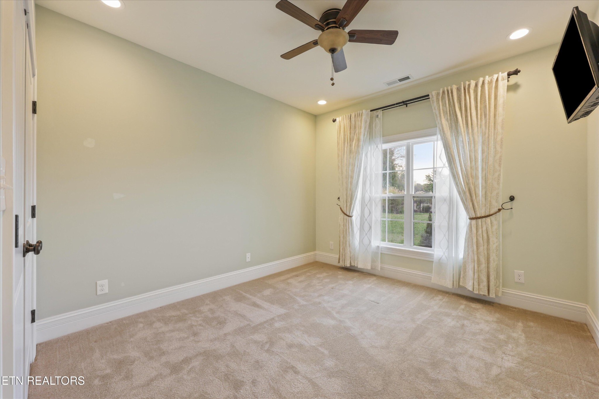 146 Lighthouse Blvd Property Photo 32