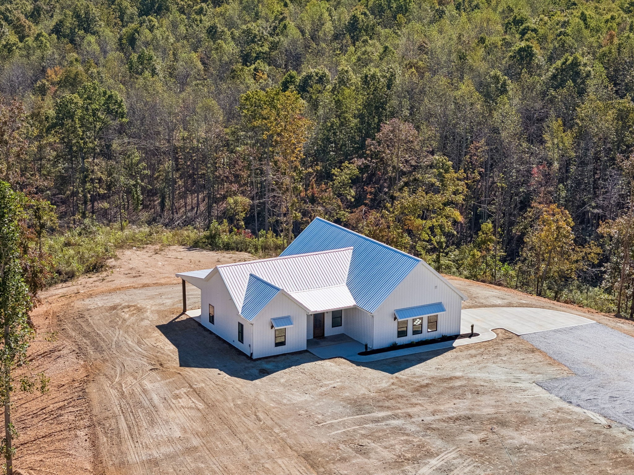 2485 Hwy 438 Property Photo 1
