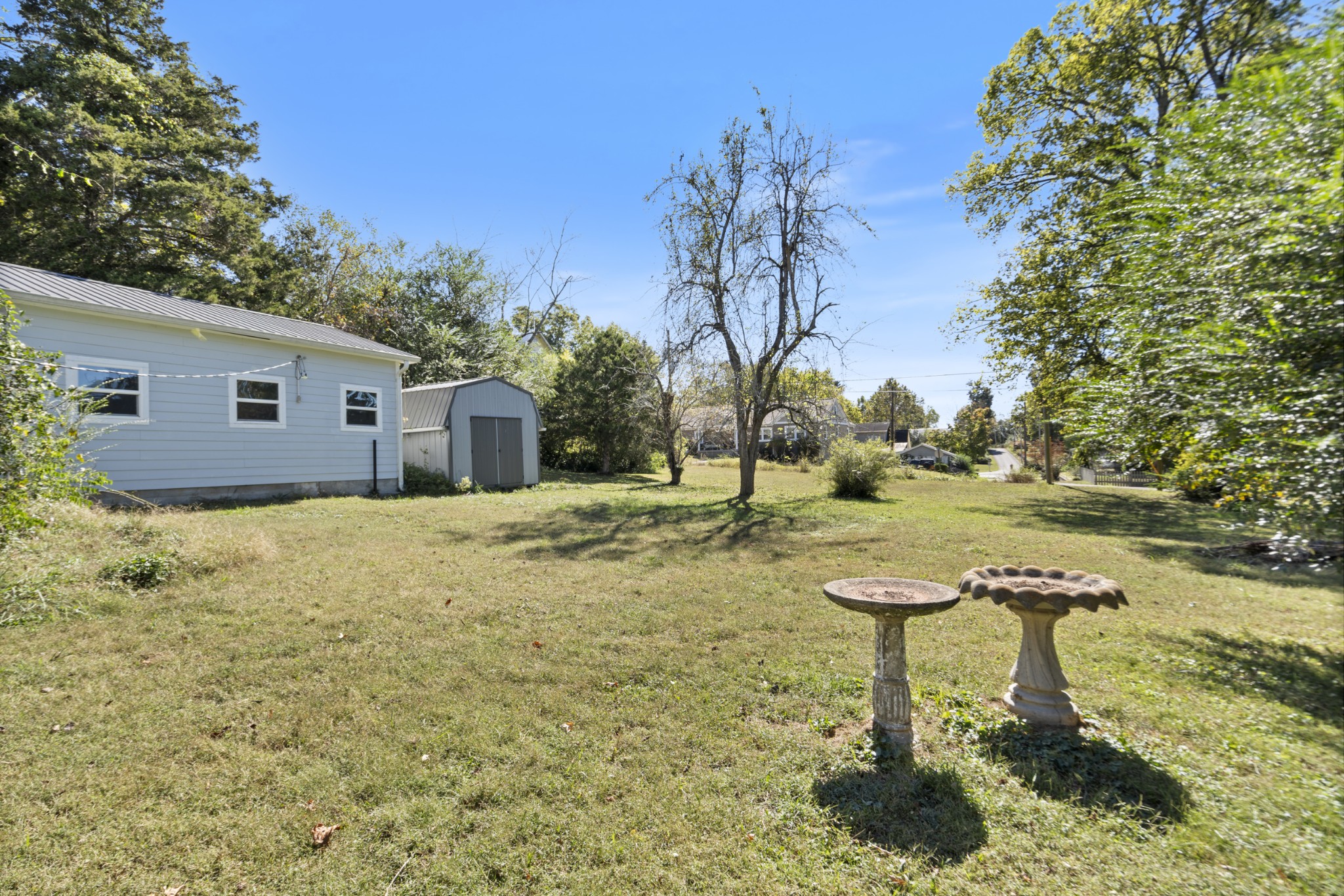 115 Perry St Property Photo 13