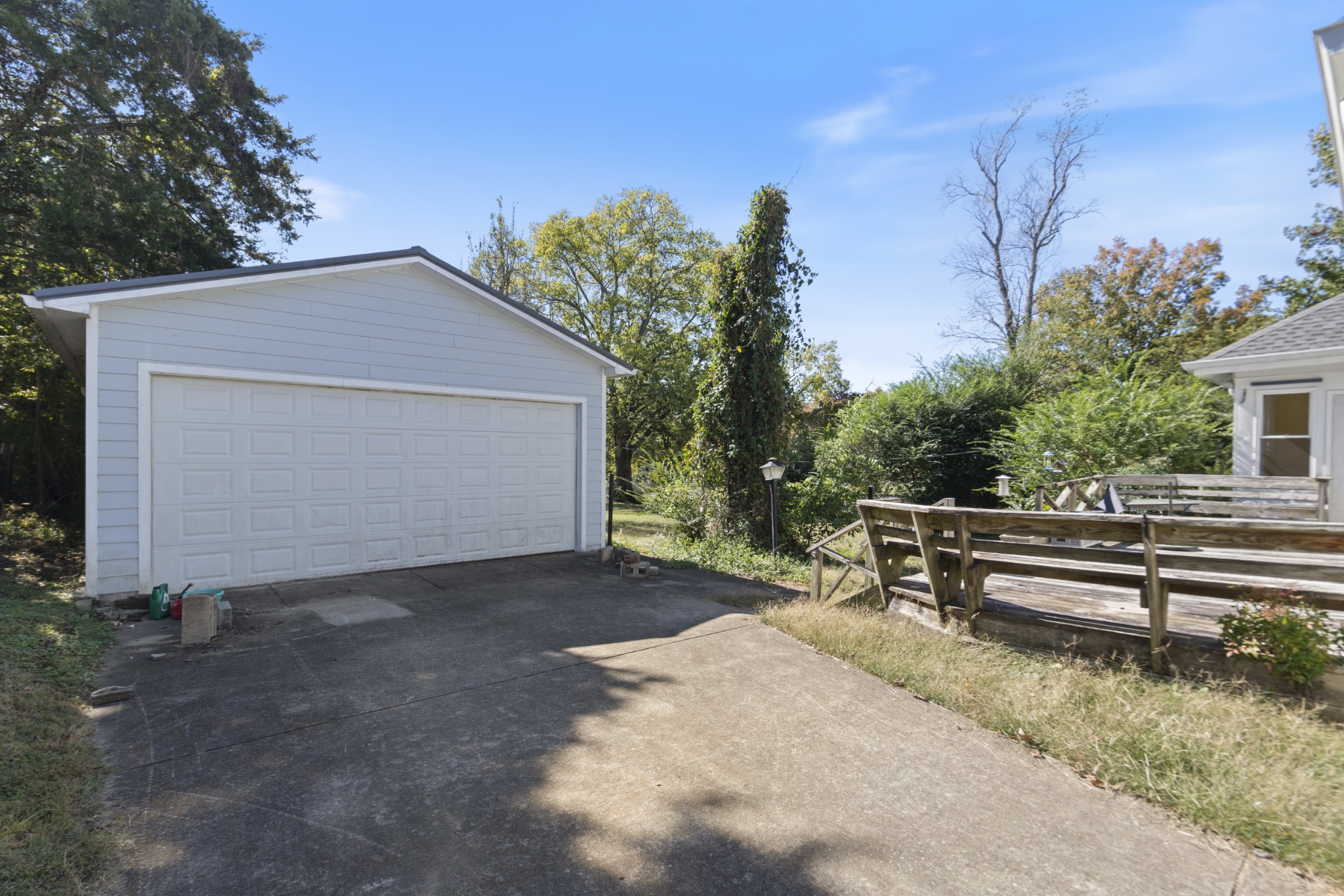 115 Perry St Property Photo 19