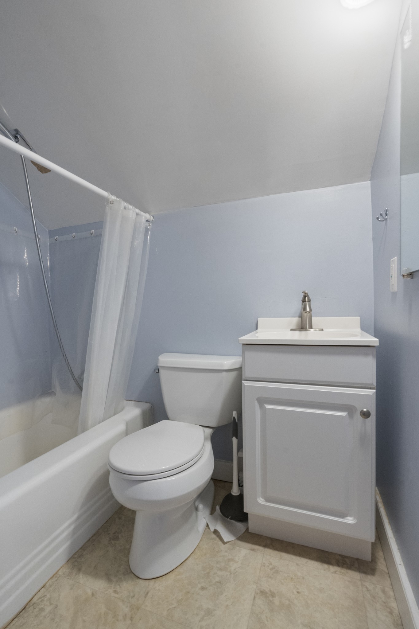 115 Perry St Property Photo 20