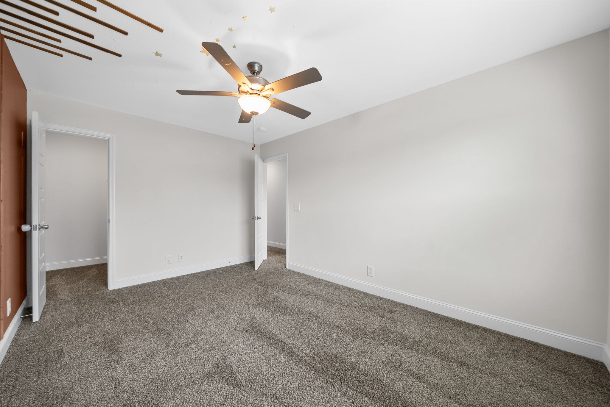 307 Lugano Ln Property Photo 24