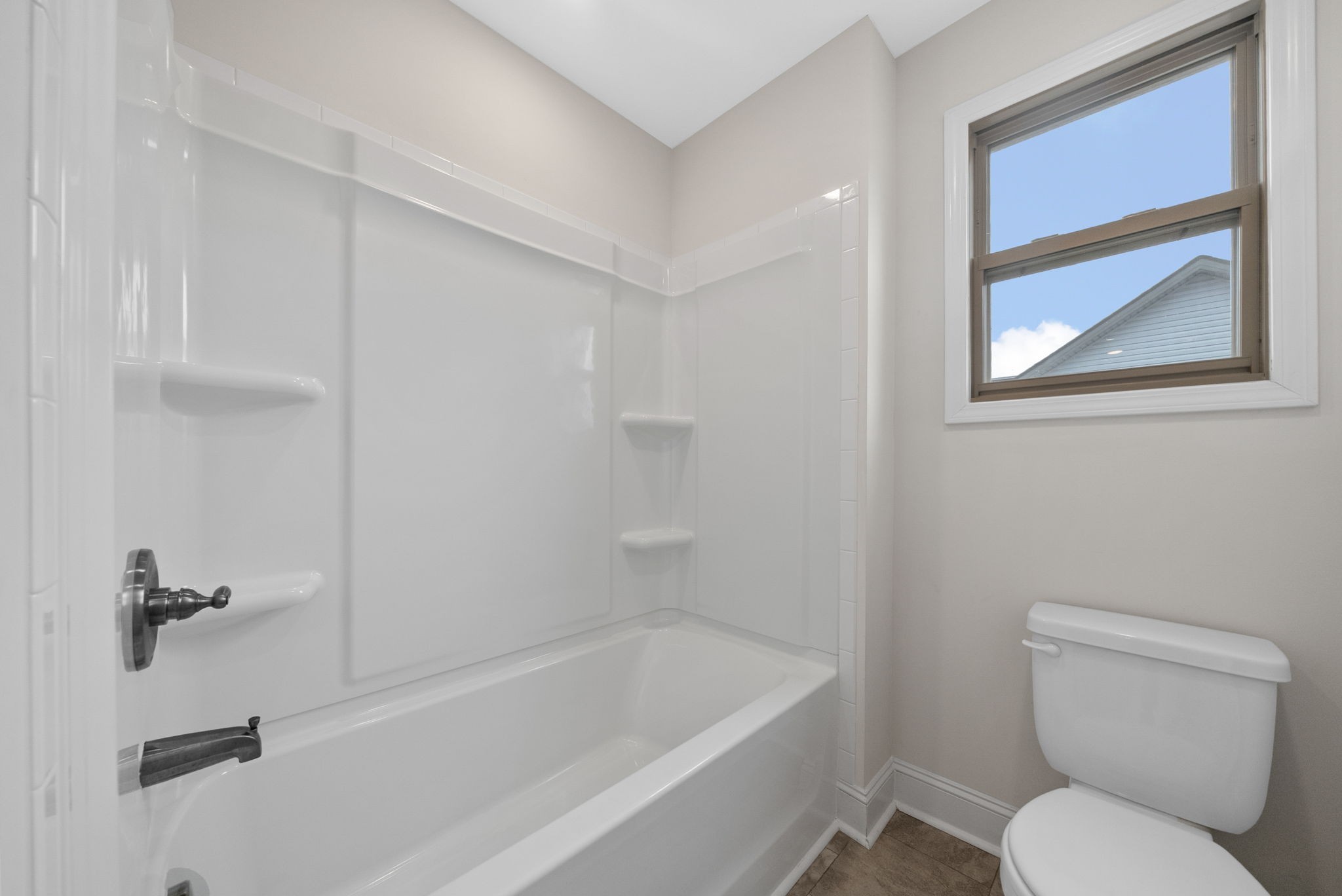 307 Lugano Ln Property Photo 26