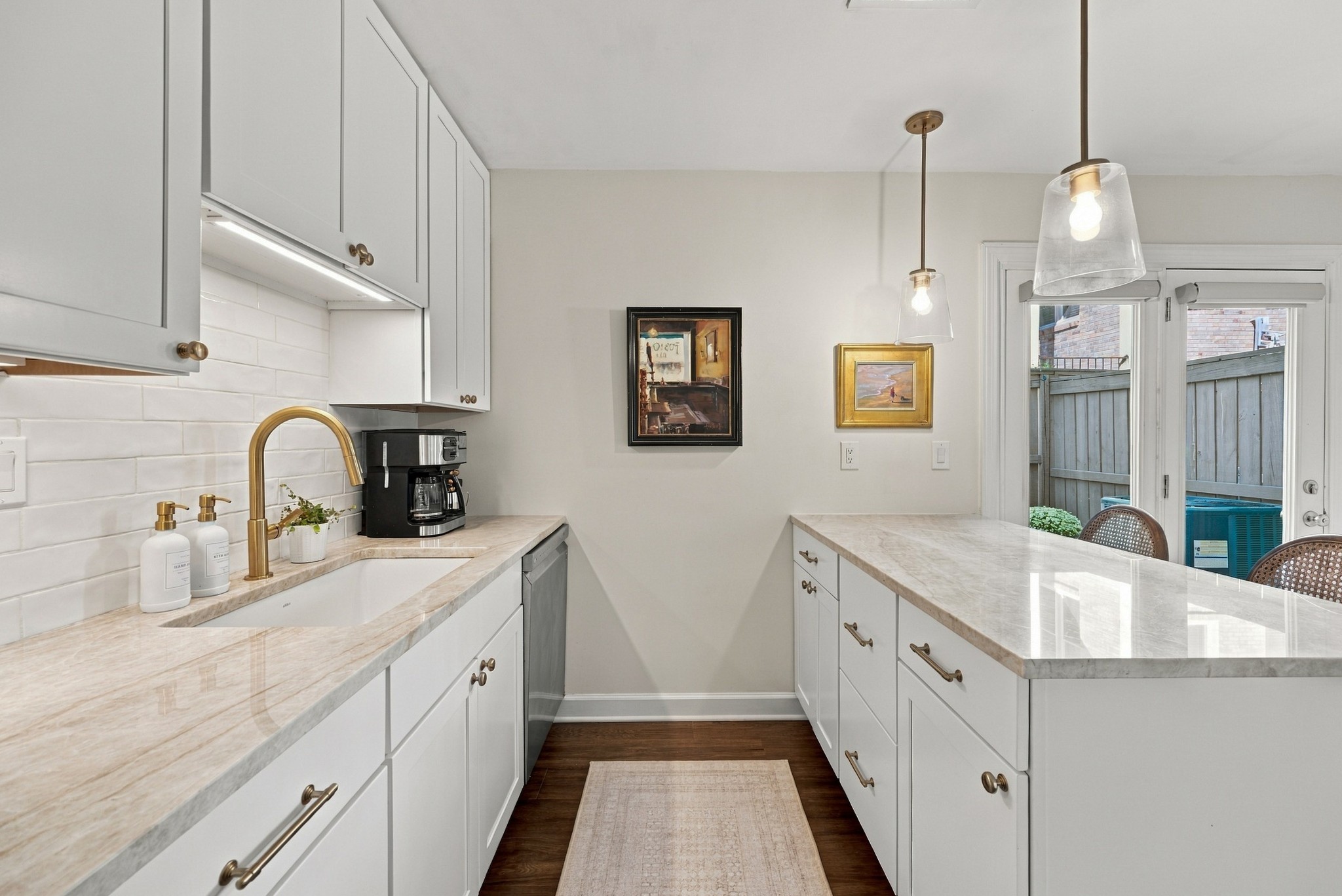 2115 Acklen Ave Property Photo 10