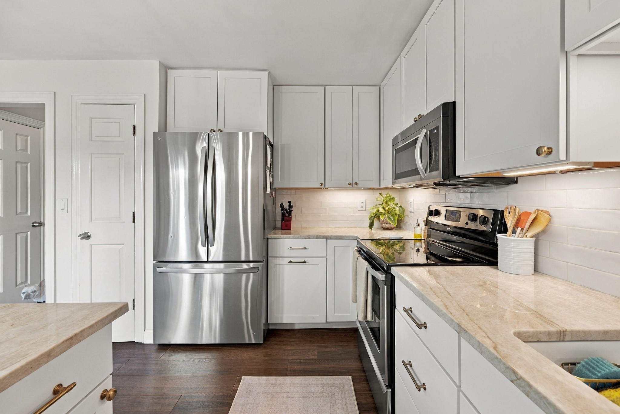 2115 Acklen Ave Property Photo 11