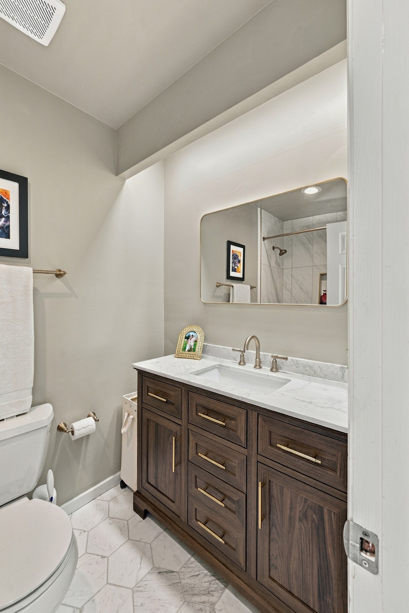 2115 Acklen Ave Property Photo 18