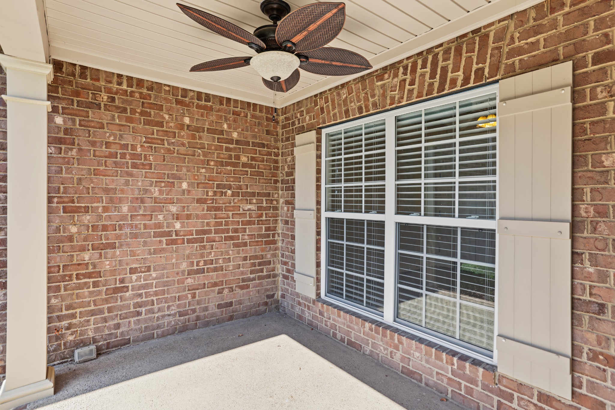 1002 Glessner Dr Property Photo 6