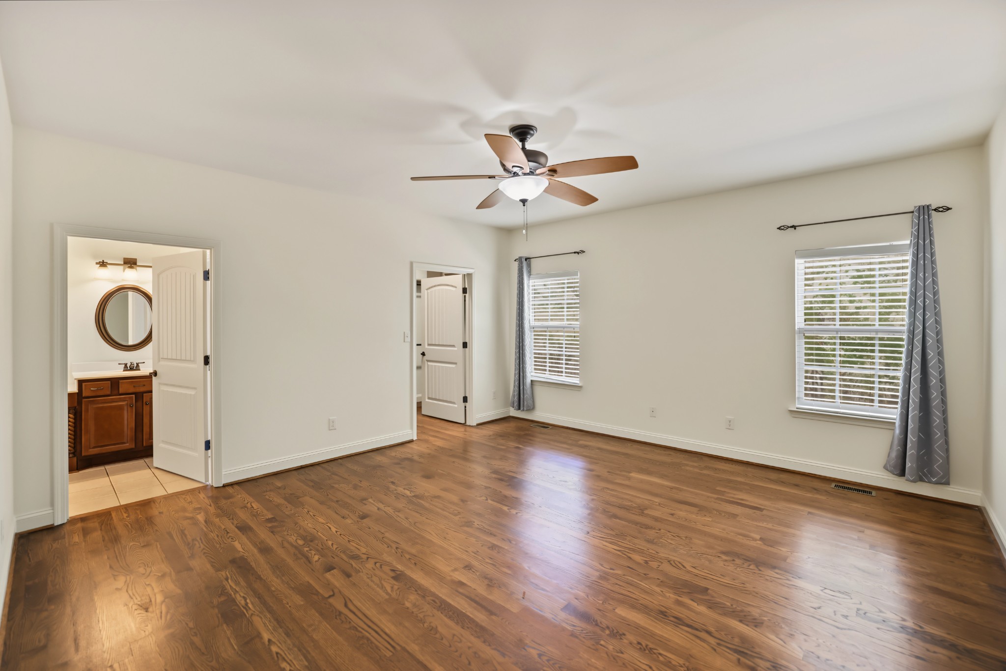 1002 Glessner Dr Property Photo 42