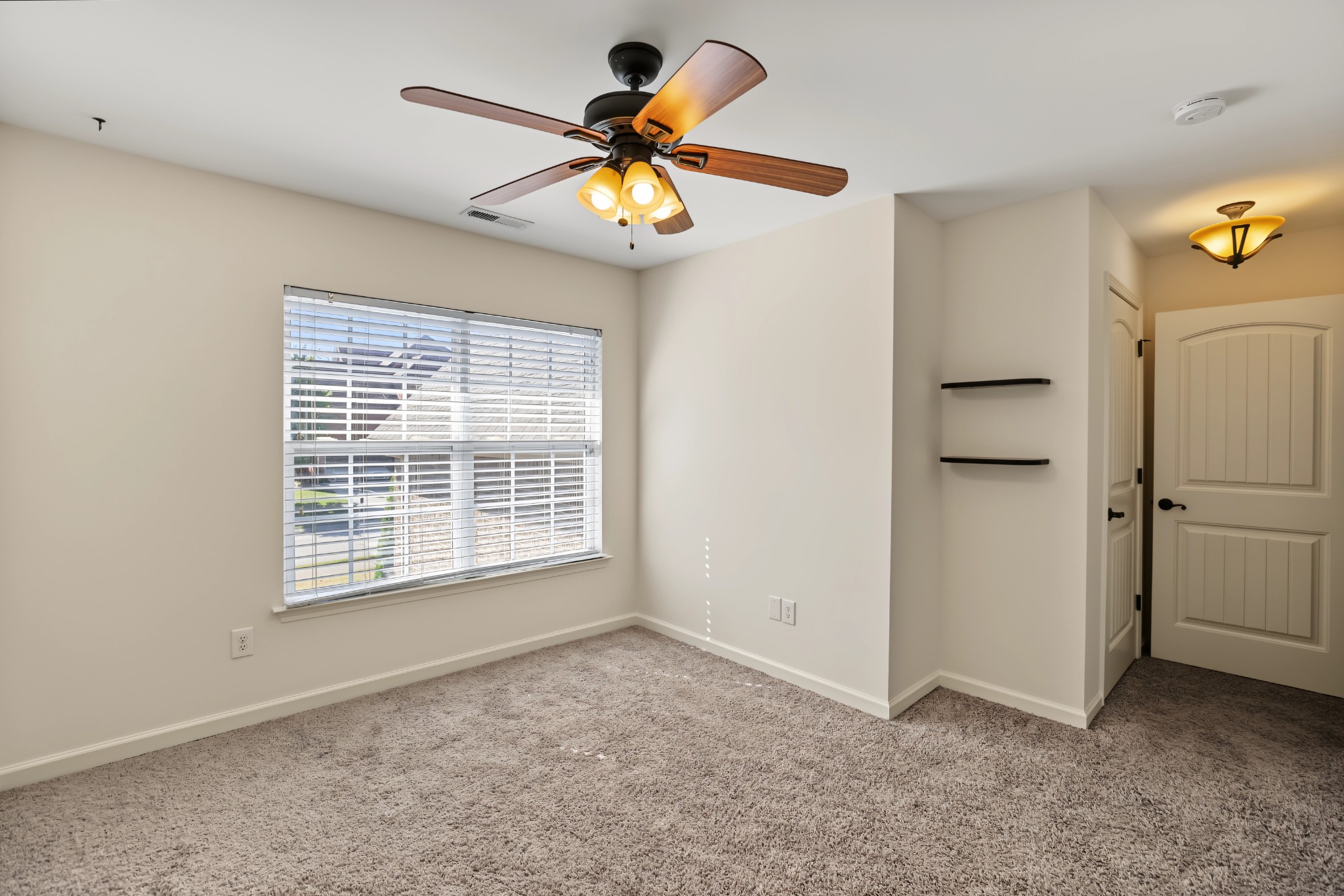 1002 Glessner Dr Property Photo 57