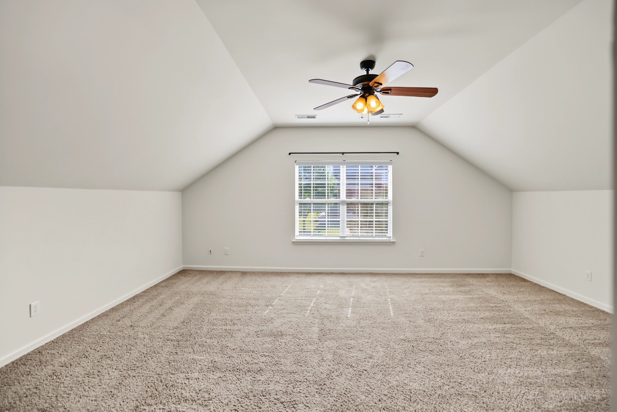 1002 Glessner Dr Property Photo 70
