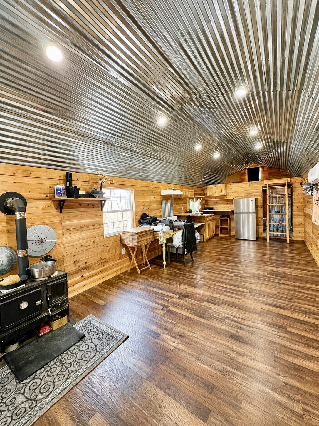 2071 Deer Creek Rd Property Photo 5