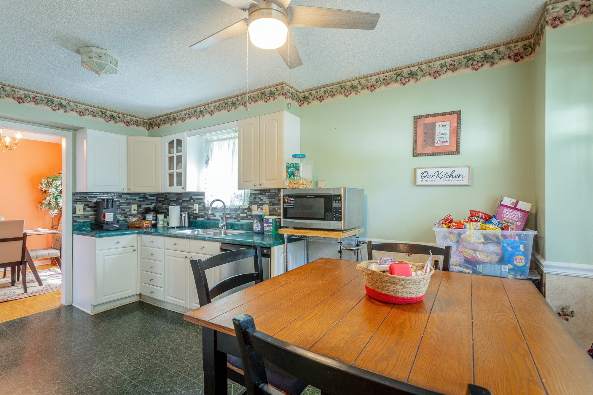 4721 Briarwood Cir Property Photo 17