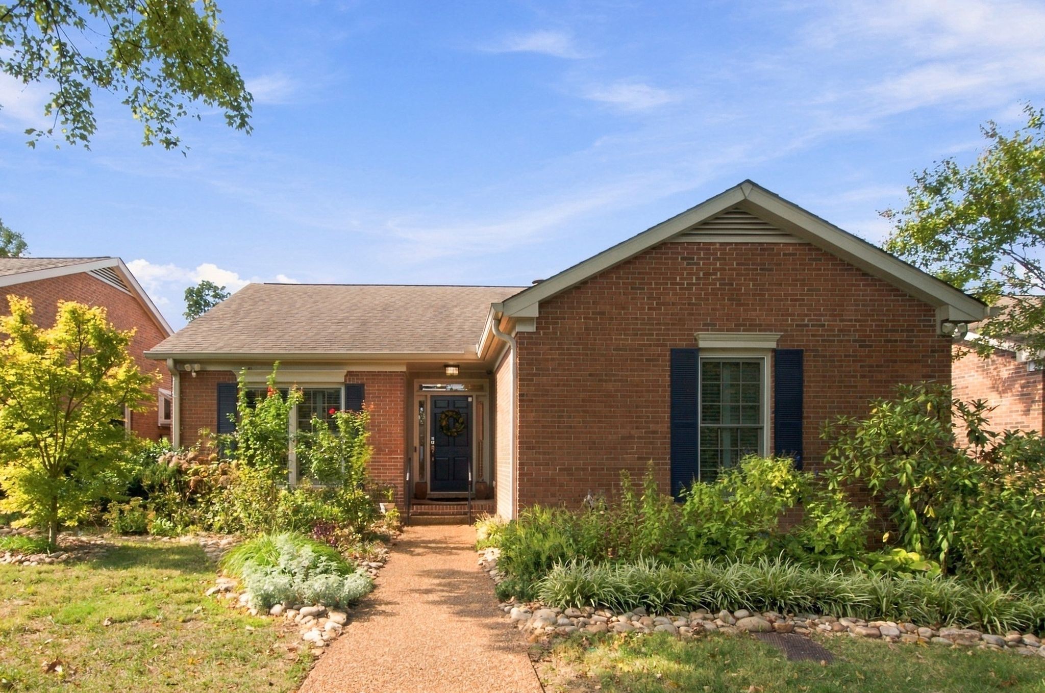 103 Longwood Pl Property Photo 1