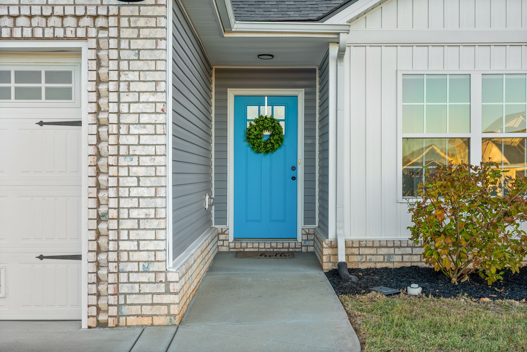 1081 Dublin Dr Property Photo 4