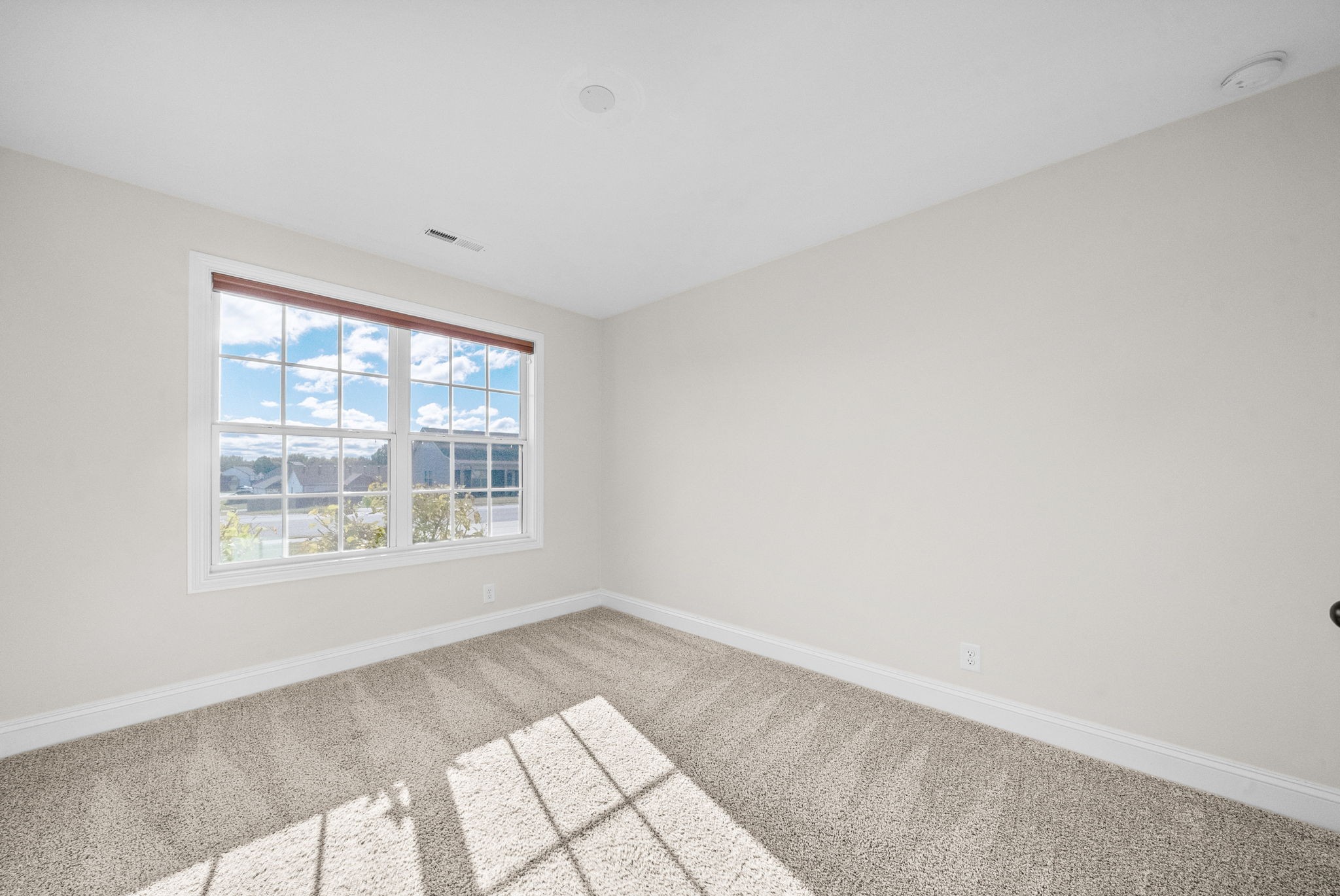 1081 Dublin Dr Property Photo 25