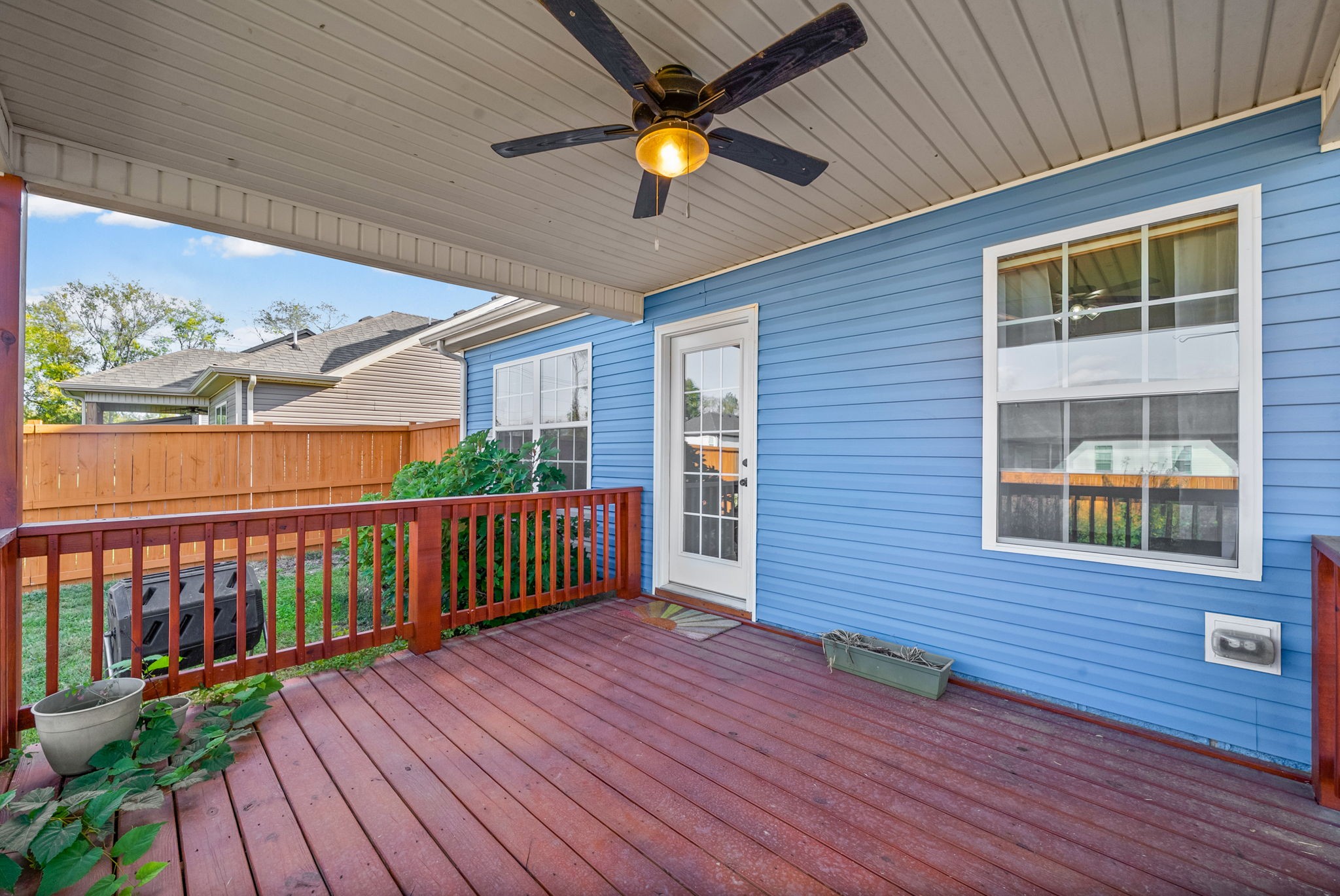 1081 Dublin Dr Property Photo 32