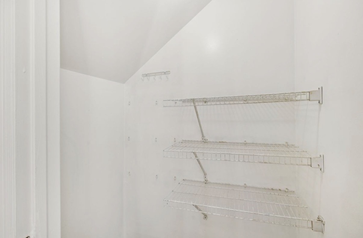 3816 Barlow Dr Property Photo 22