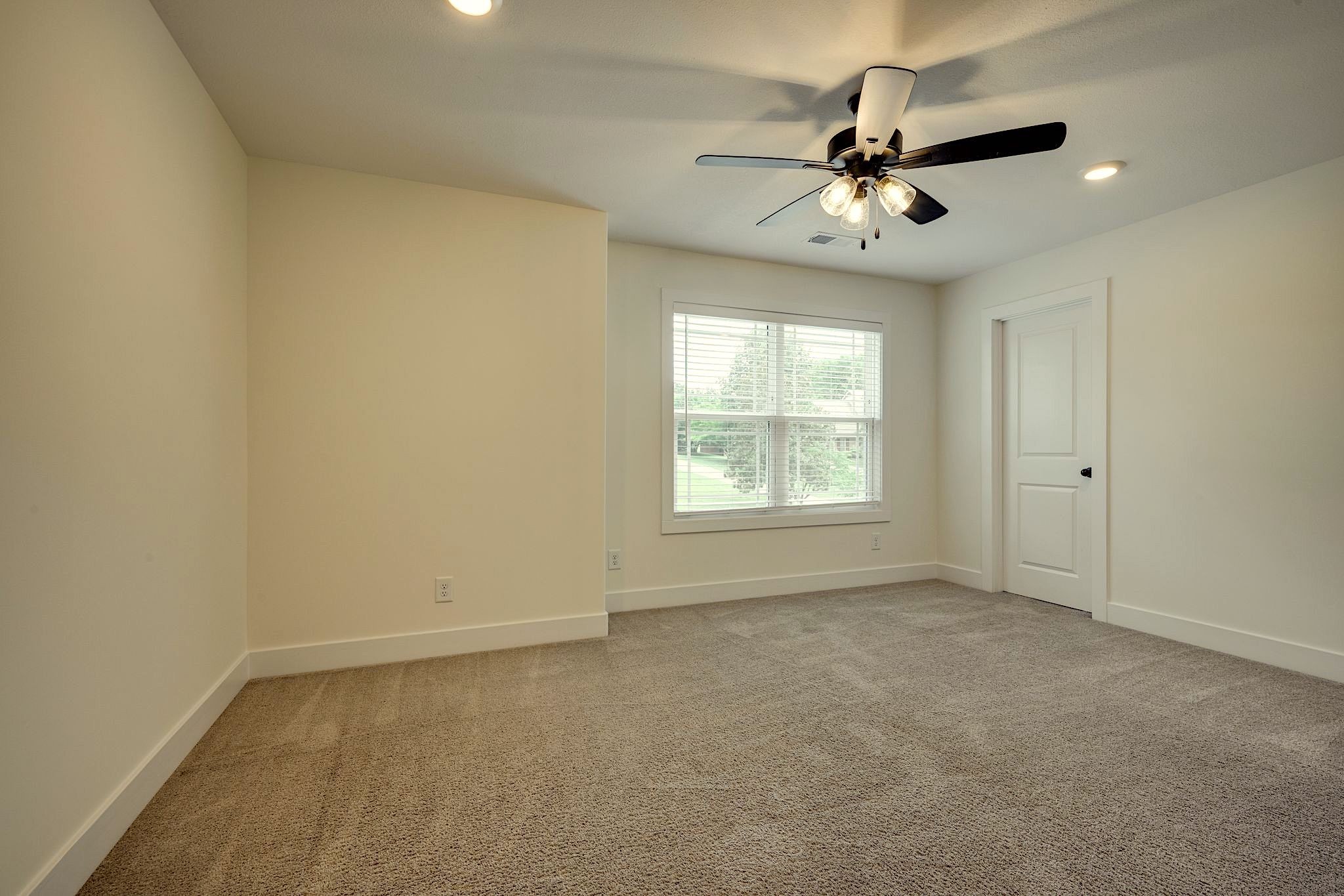420 Stonemeadow Rd Property Photo 35