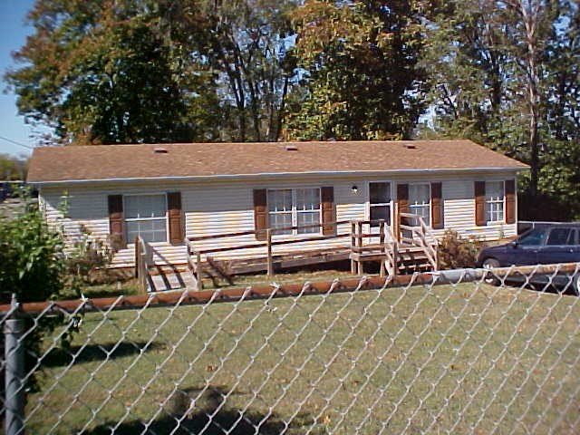 3030 Hillside Rd Property Photo 3