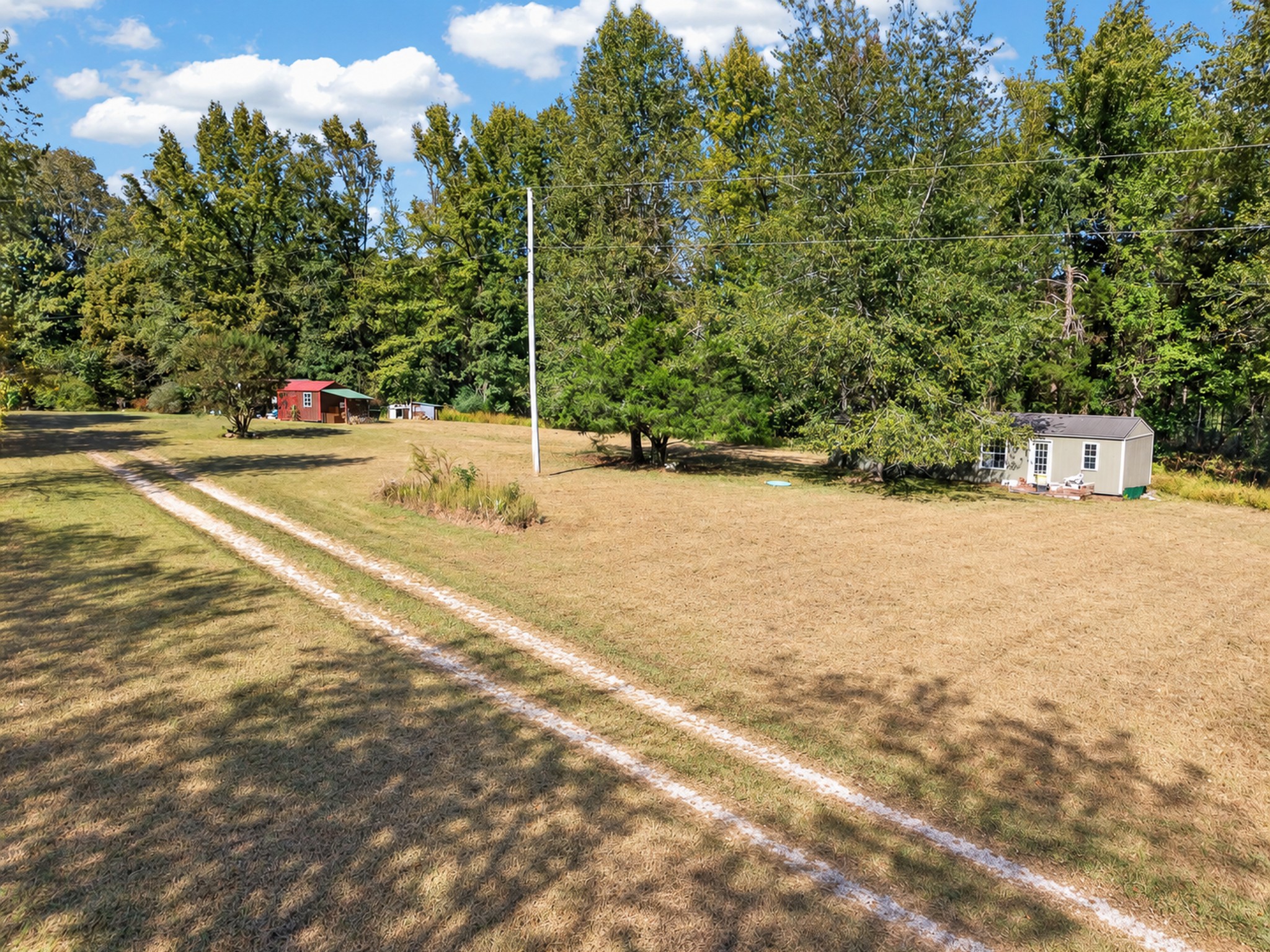 806 Case Rd Property Photo 37